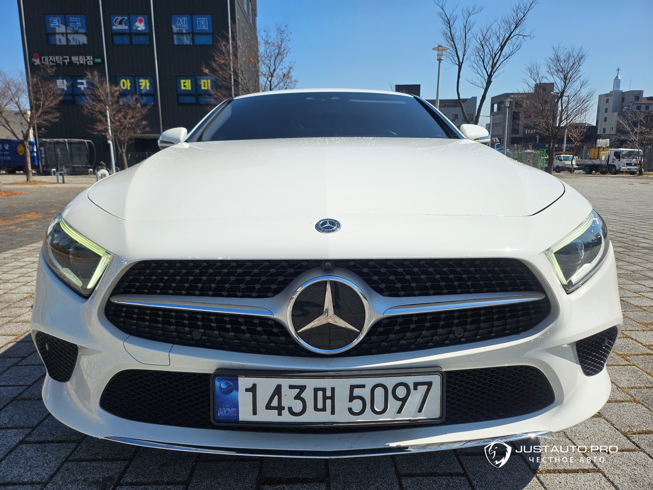Автомобиль Mercedes-Benz CLS-Class
