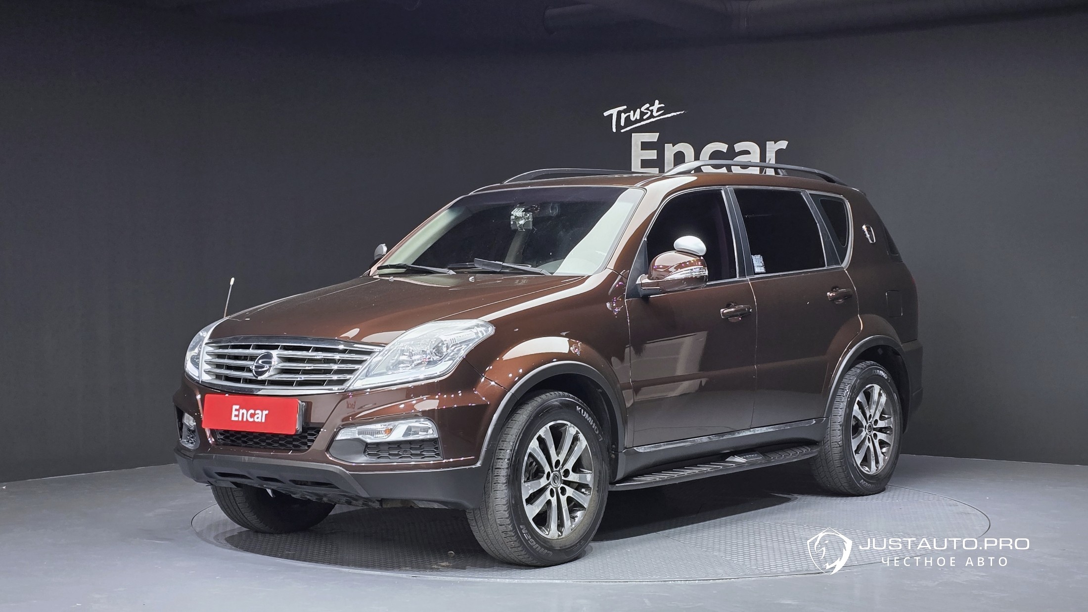 Автомобиль KG_Mobility_Ssangyong Rexton