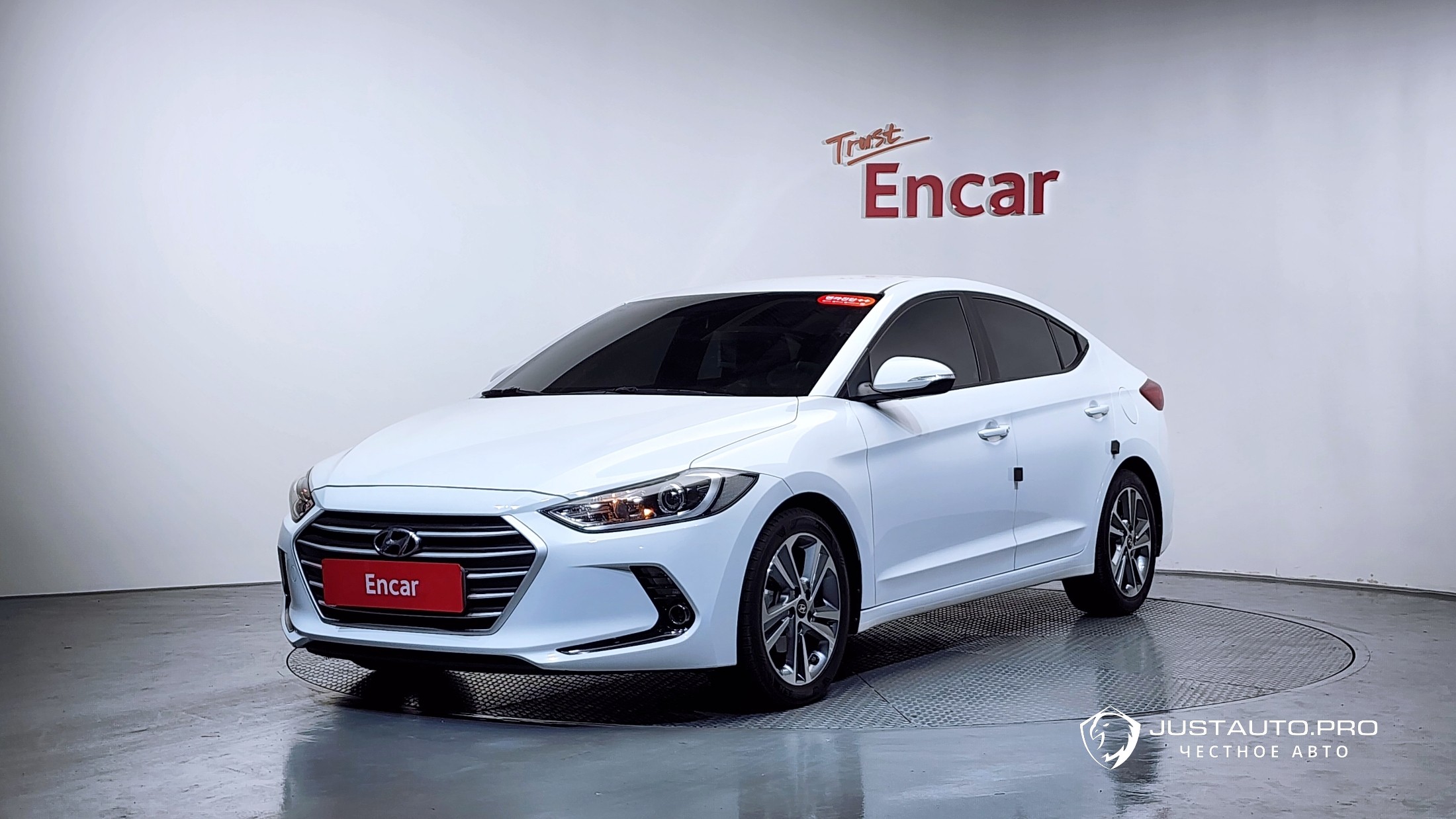 Автомобиль Hyundai AVANTE