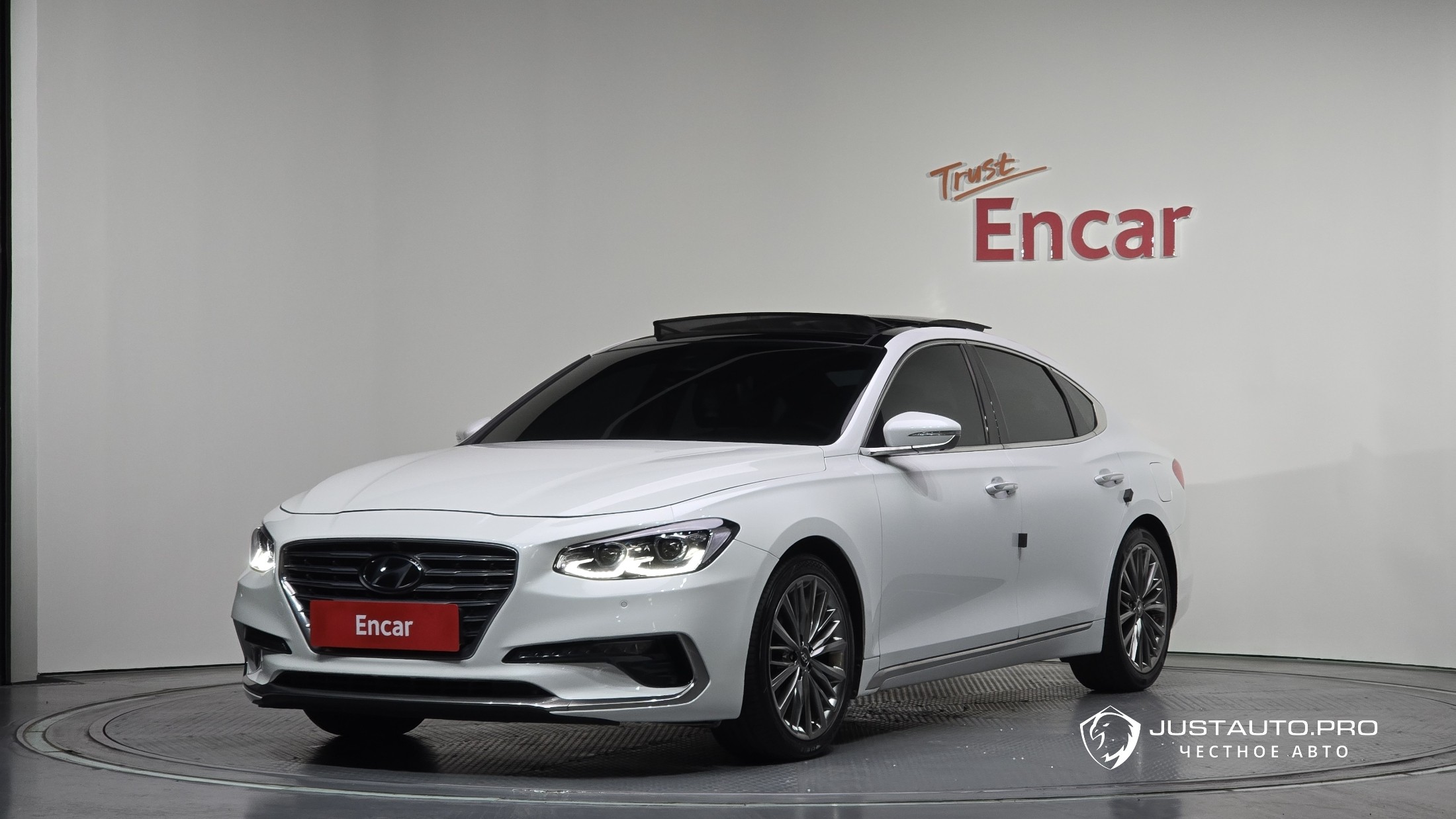 Автомобиль Hyundai Grandeur