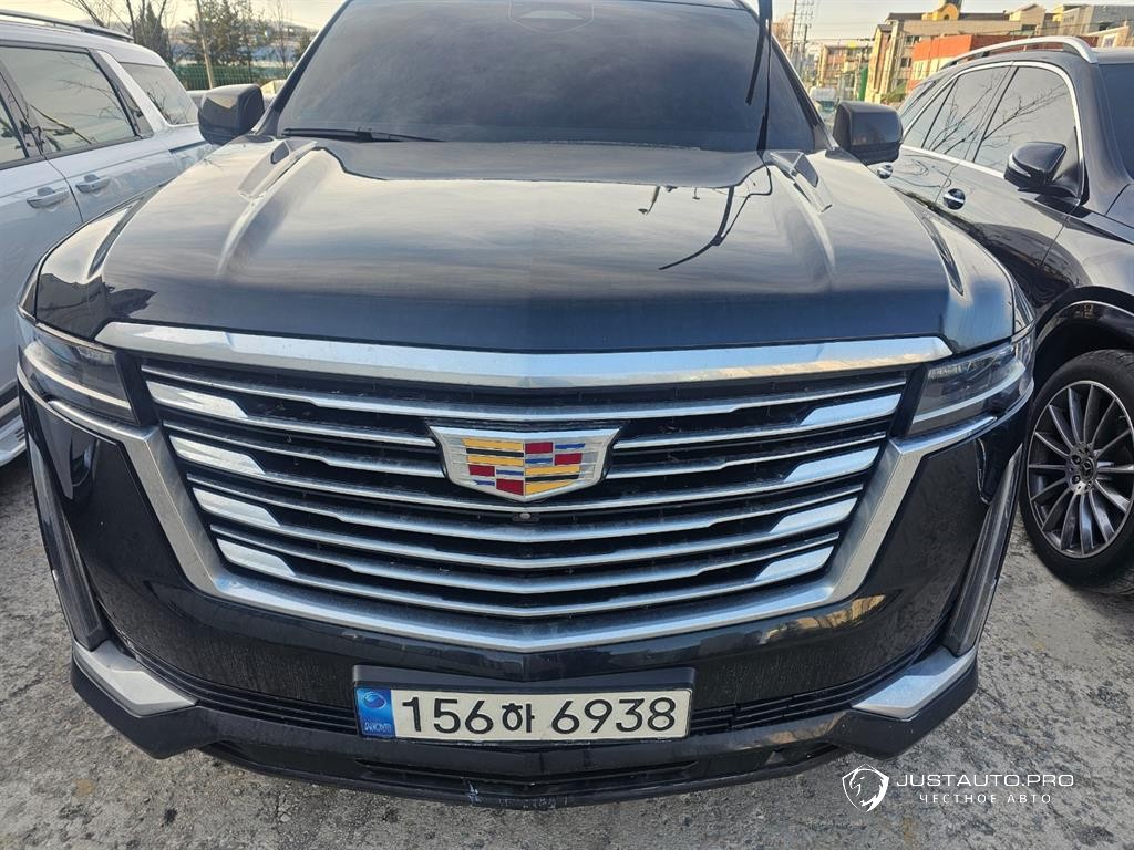 Автомобиль Cadillac Escalade