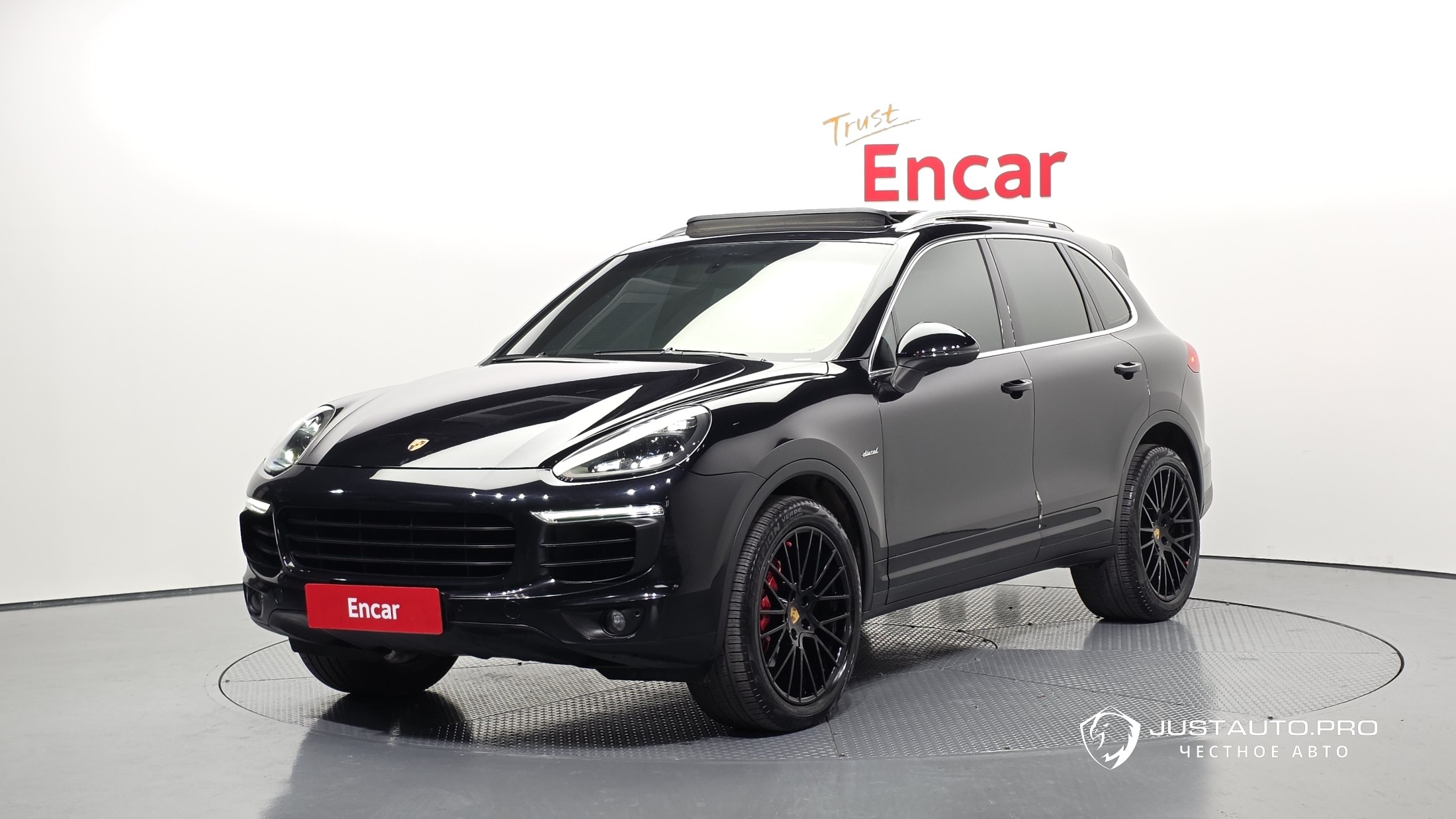 Автомобиль Porsche Cayenne