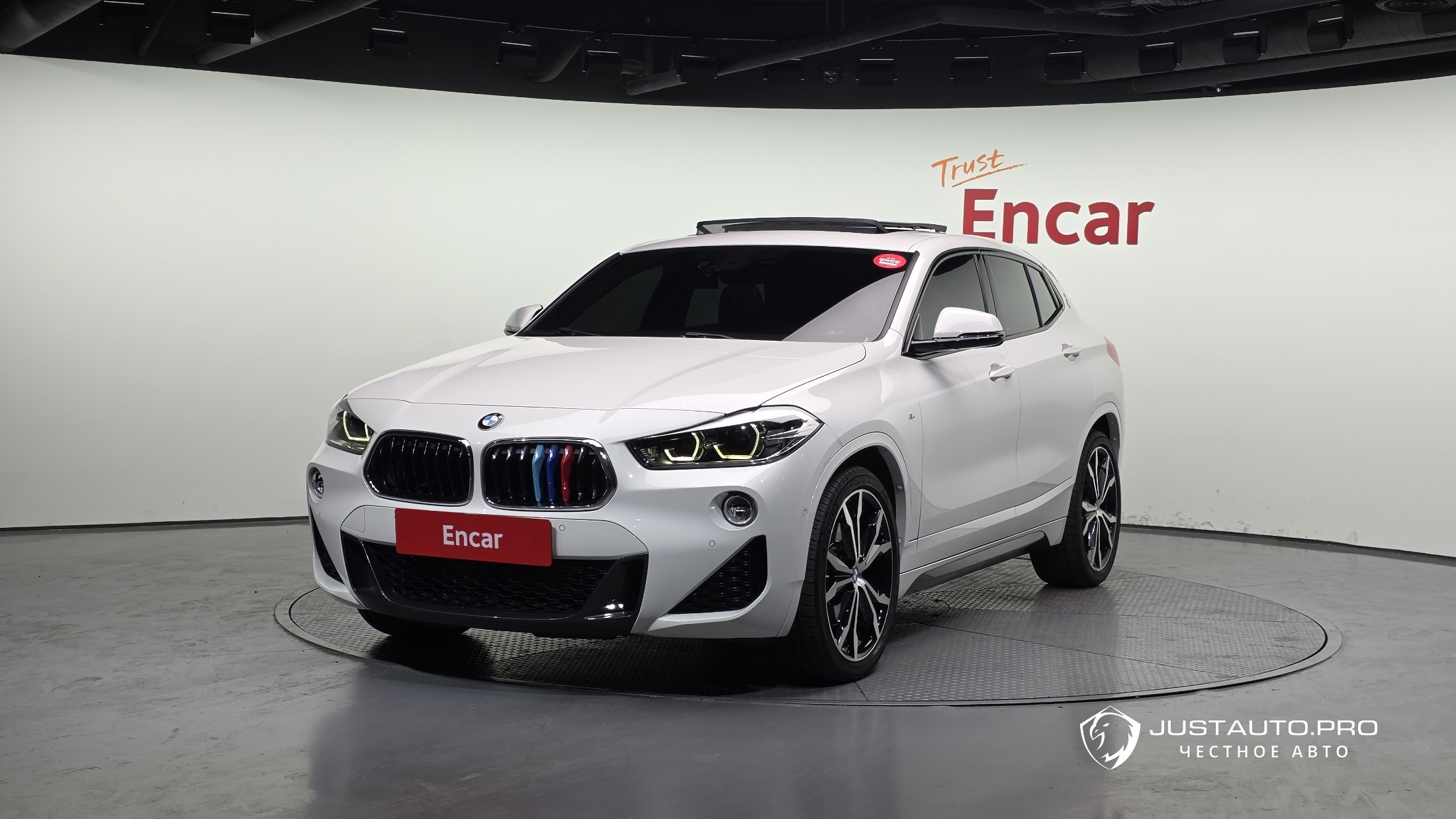 Автомобиль BMW X2 (F39)