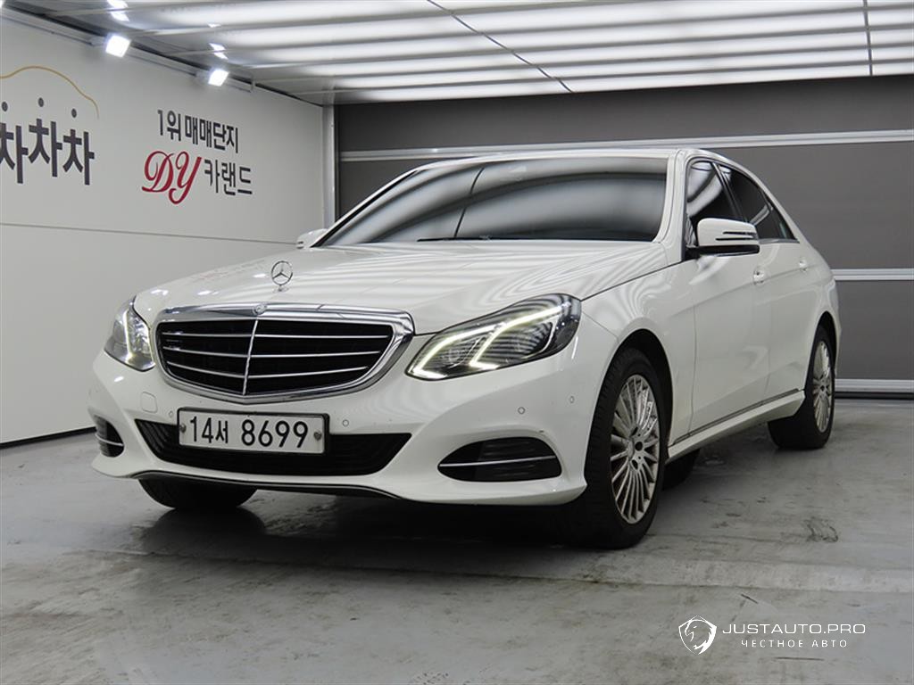 Автомобиль Mercedes-Benz E-Class