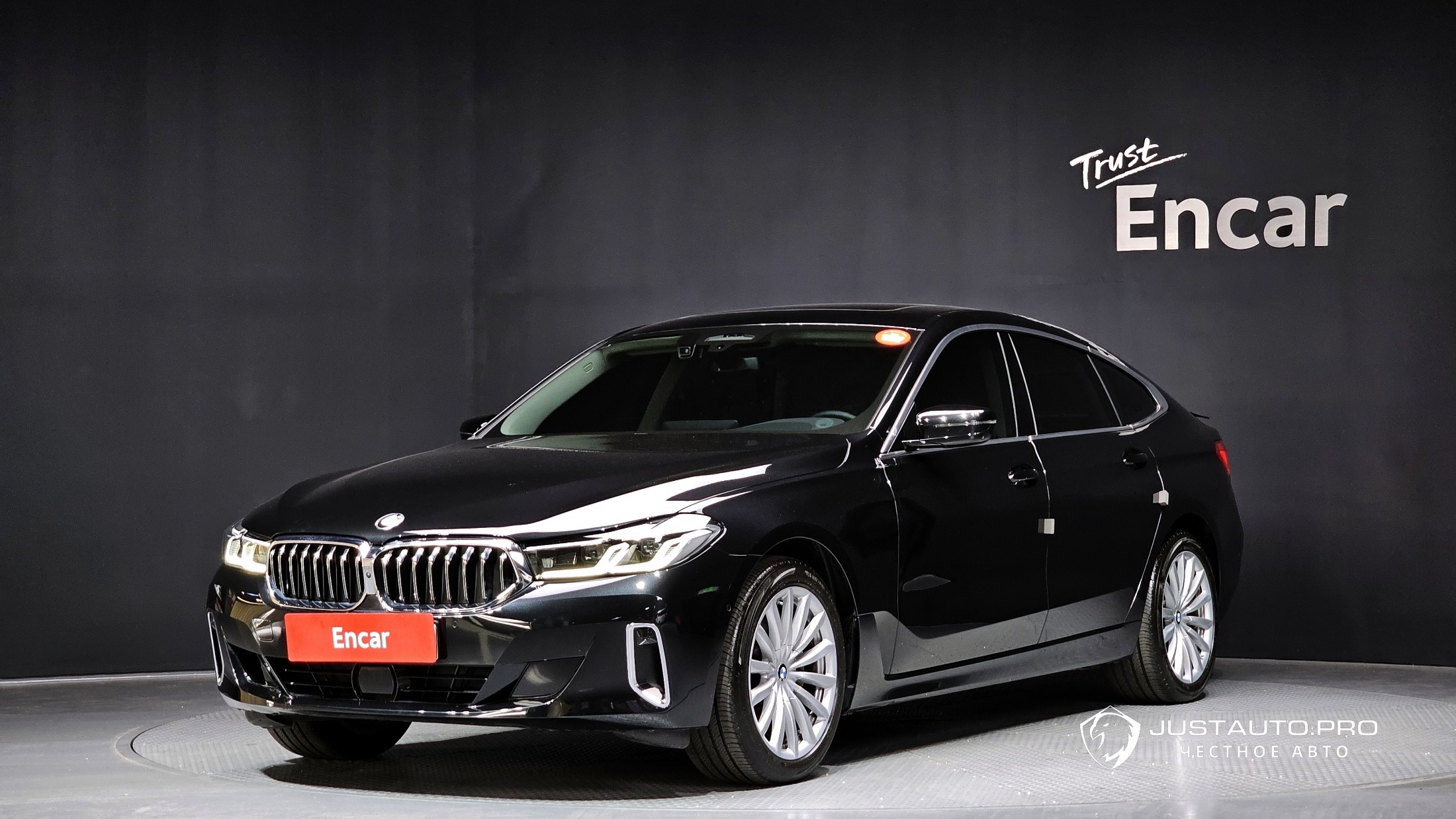 Автомобиль BMW Gran Turismo