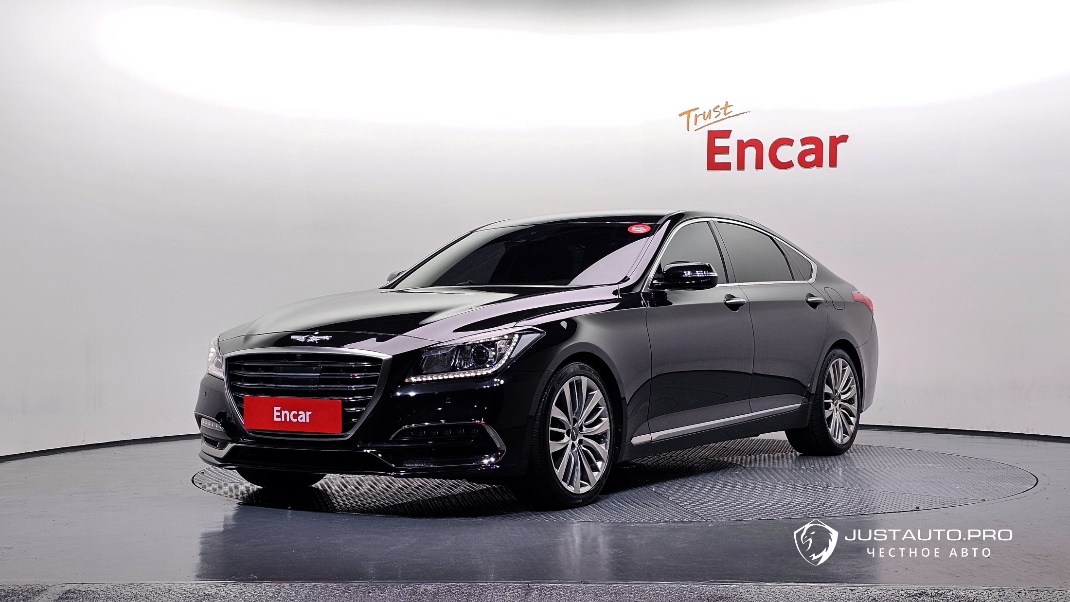 Автомобиль Genesis G80