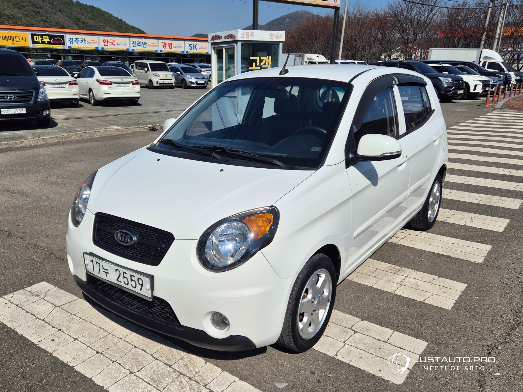 Автомобиль Kia morning