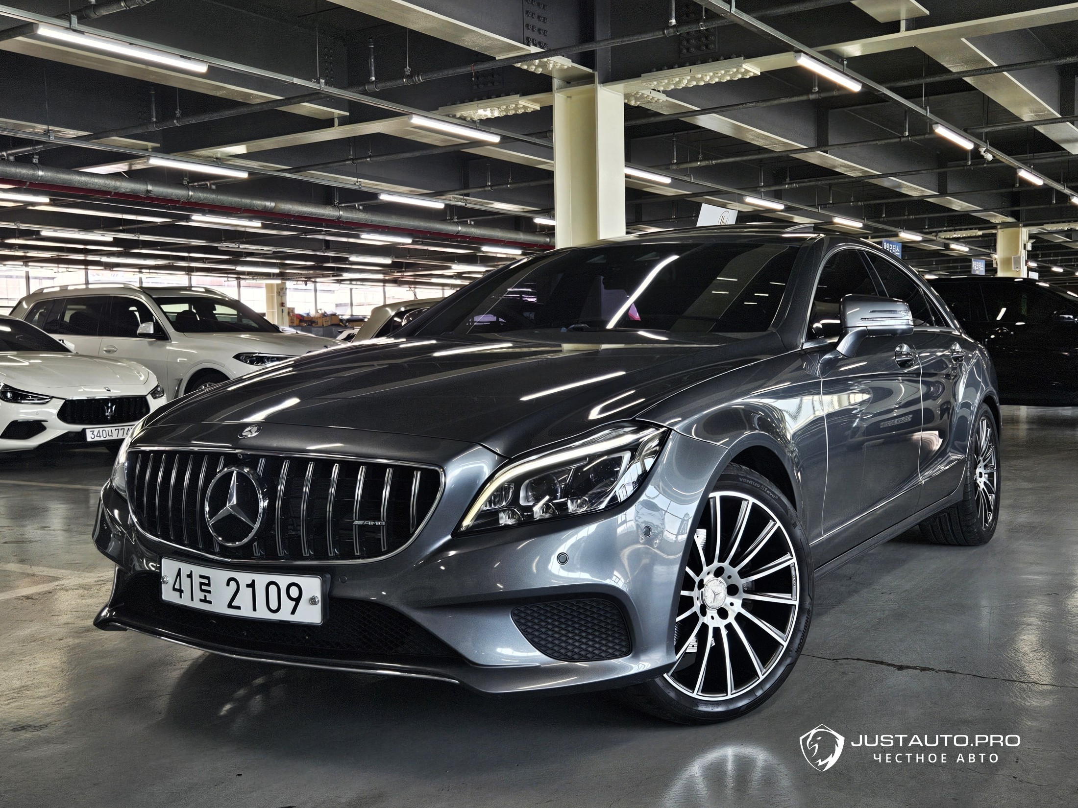 Автомобиль Mercedes-Benz CLS-Class