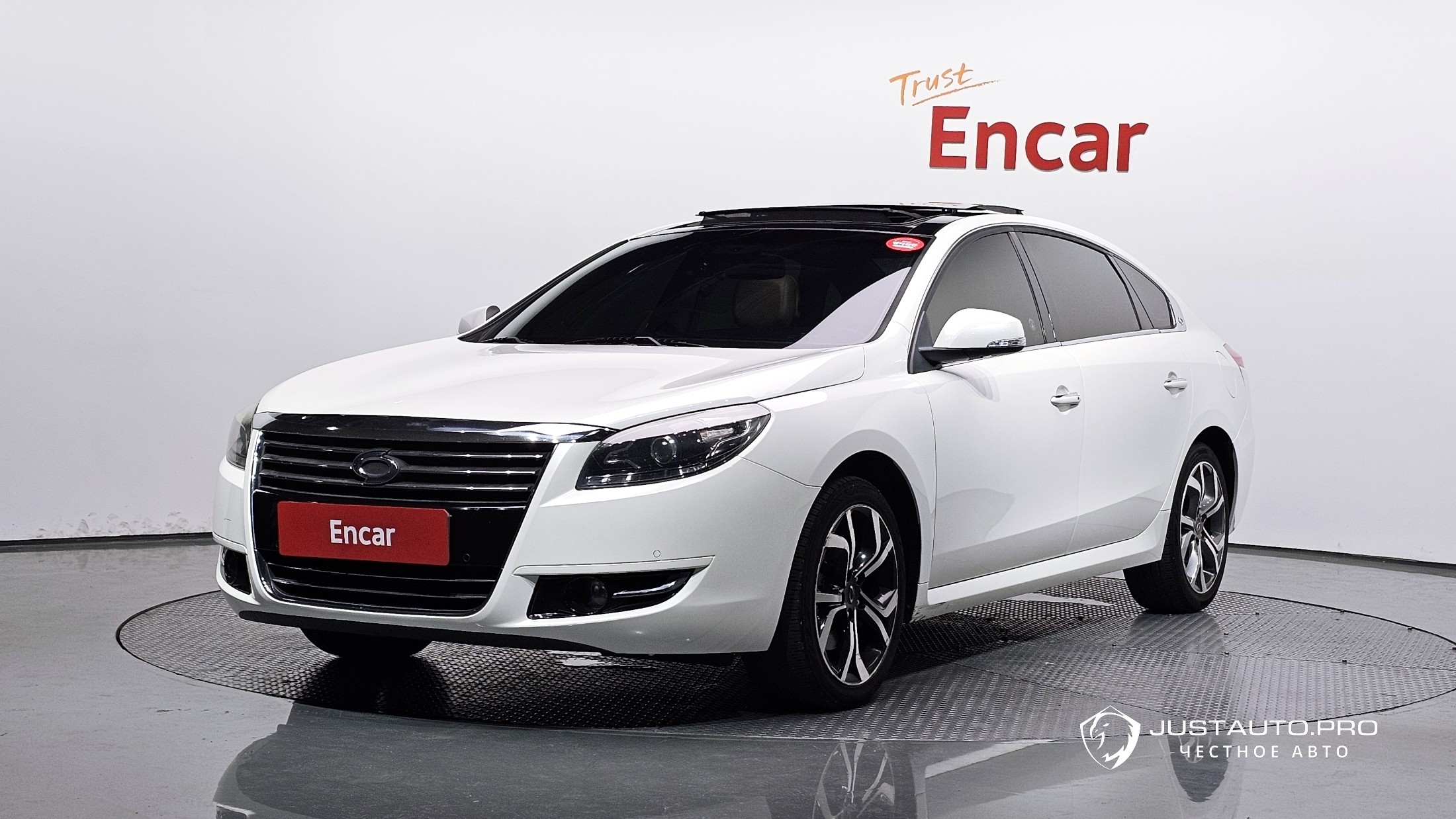 Автомобиль Renault-KoreaSamsung SM7