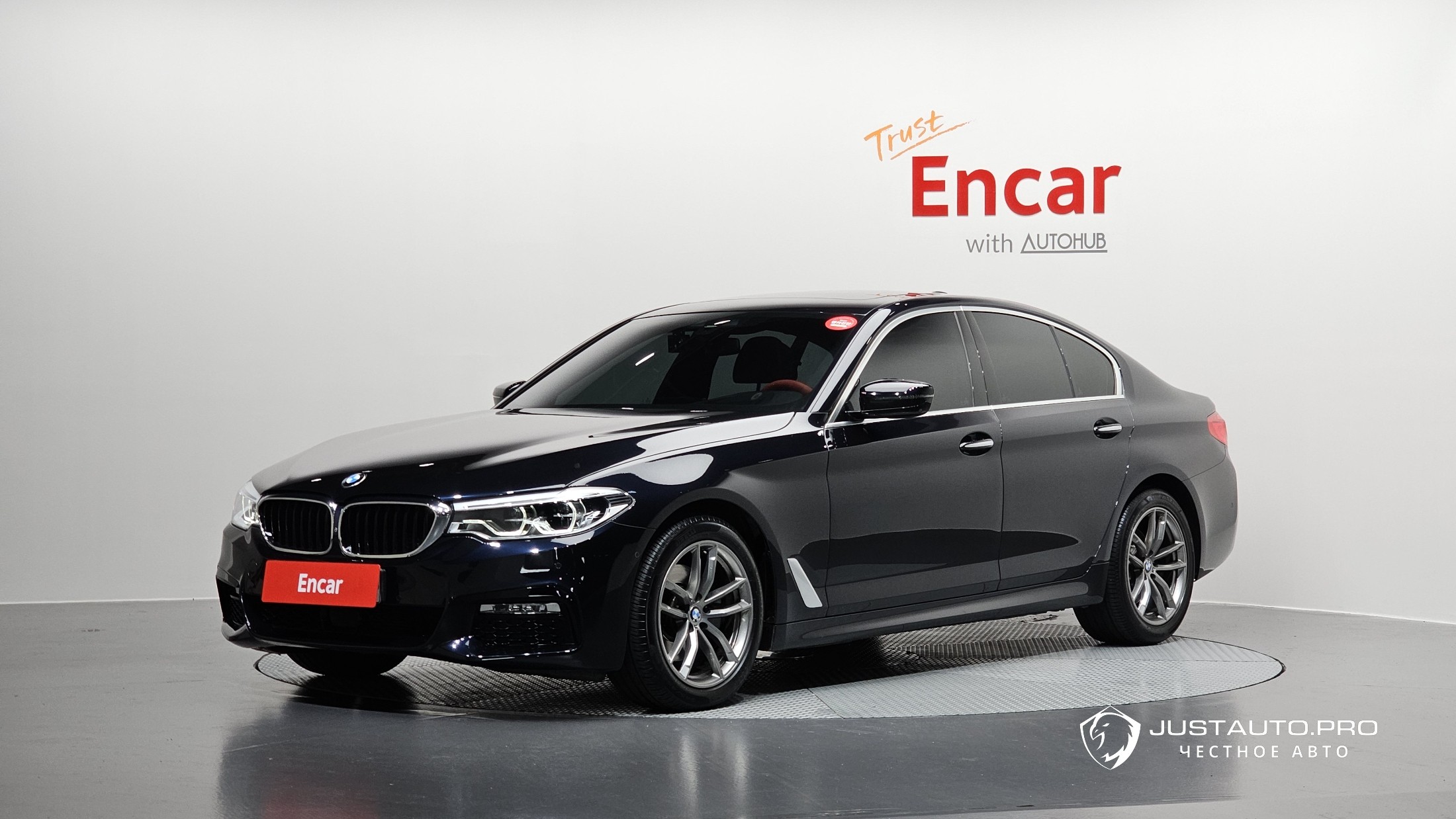 Автомобиль BMW 5-Series