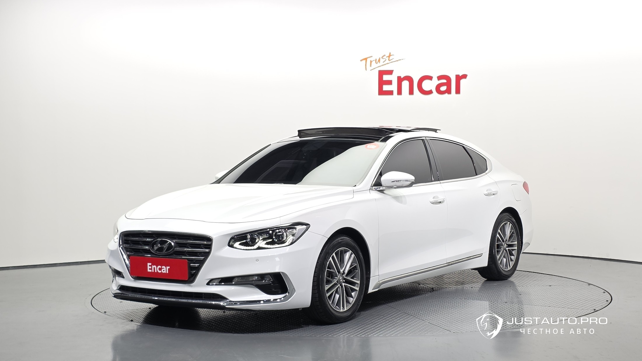 Автомобиль Hyundai Grandeur