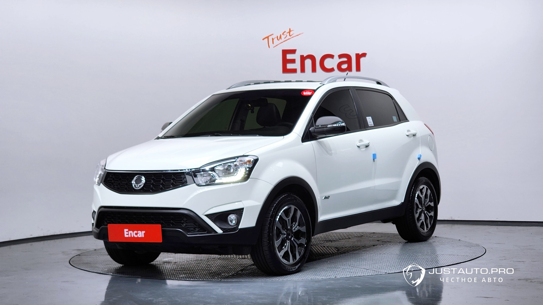Автомобиль KG_Mobility_Ssangyong KORANDO