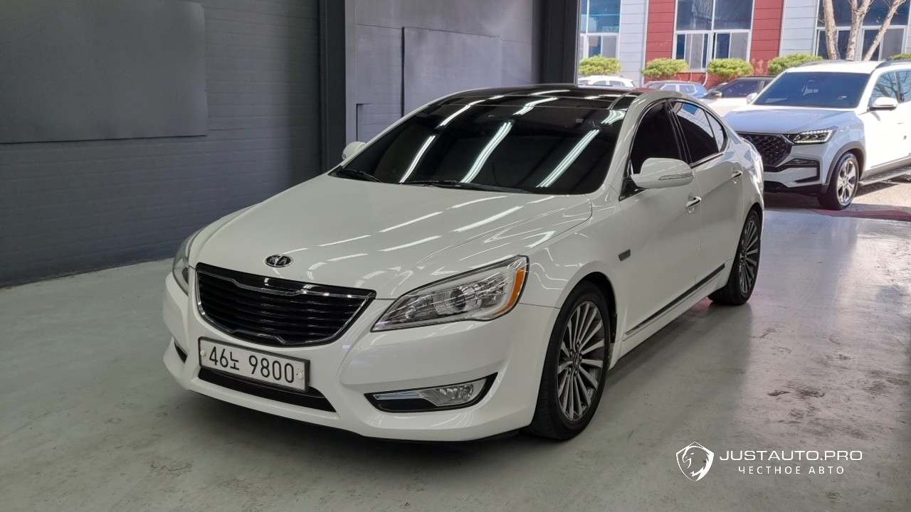 Автомобиль Kia K7