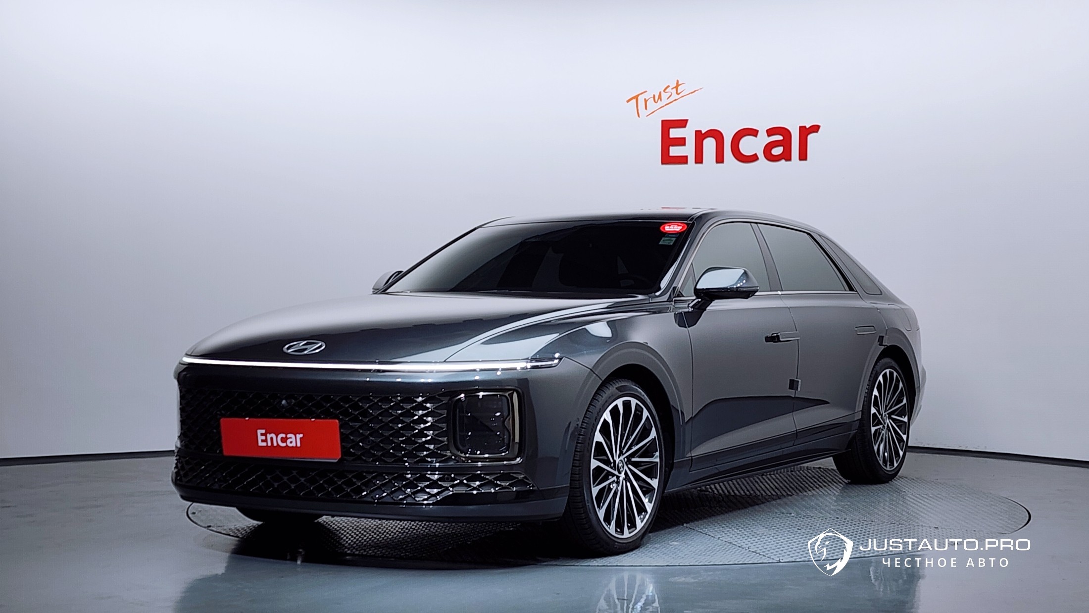 Автомобиль Hyundai Grandeur