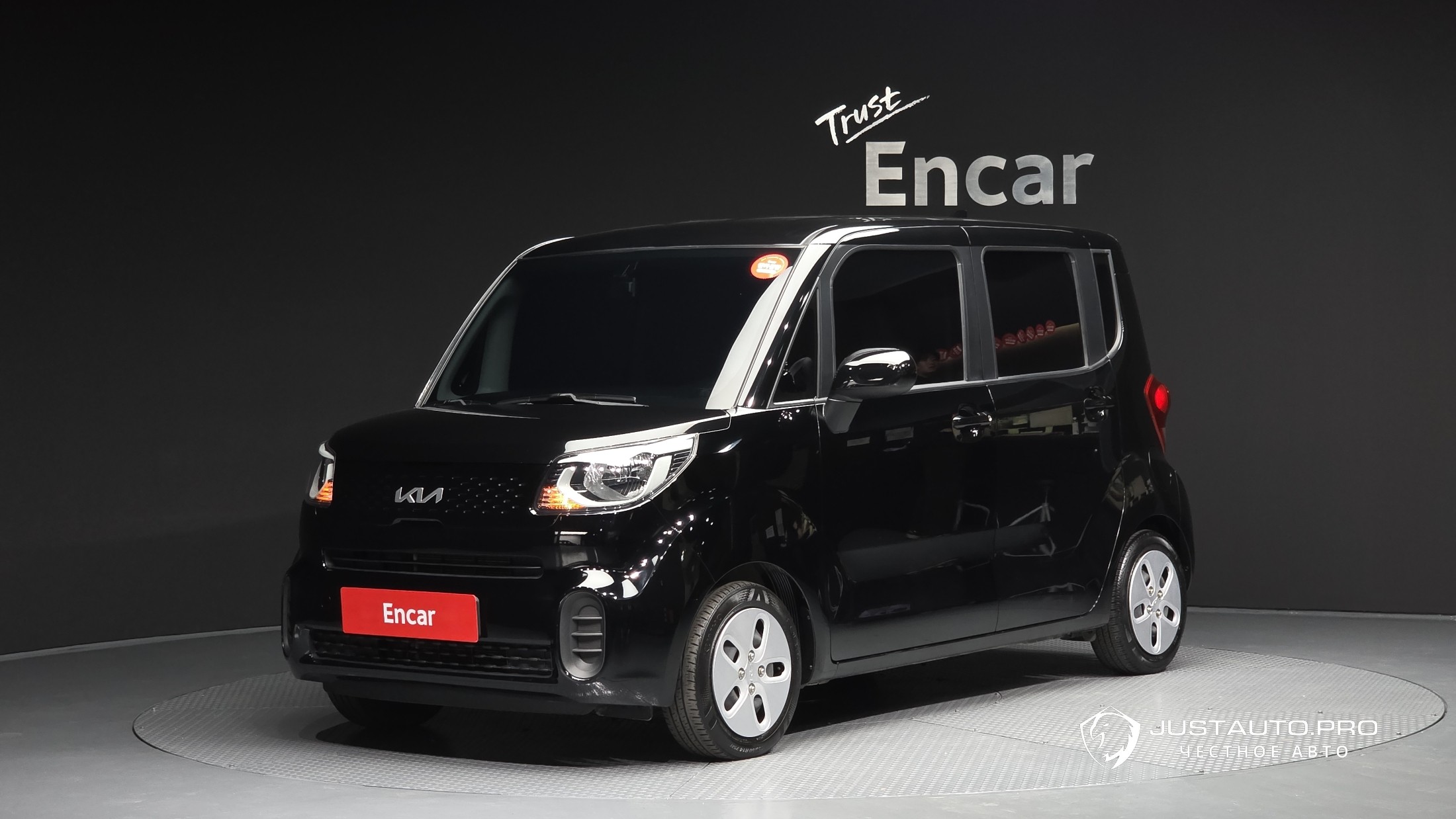 Автомобиль Kia RAY