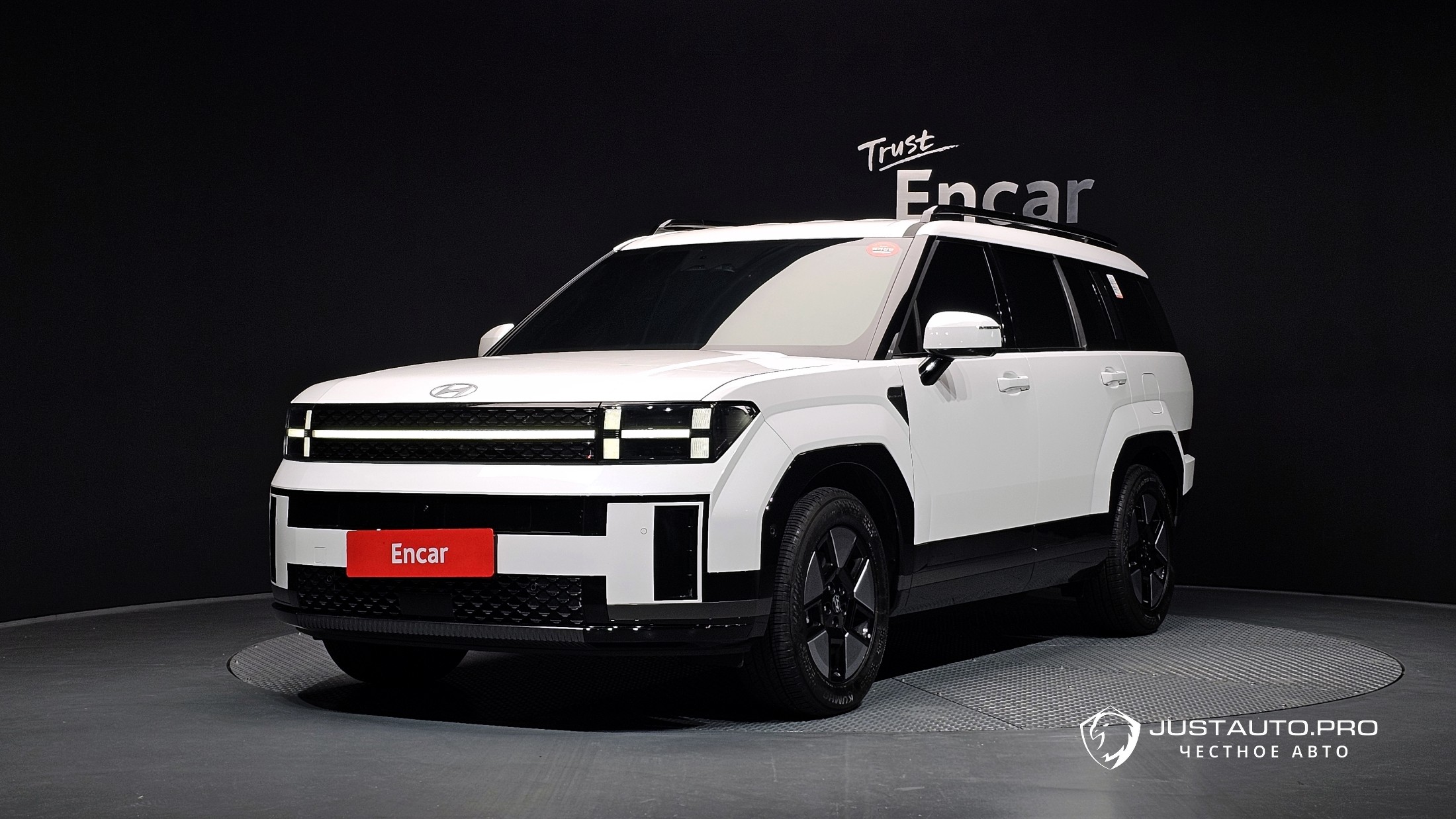 Автомобиль Hyundai Santafe