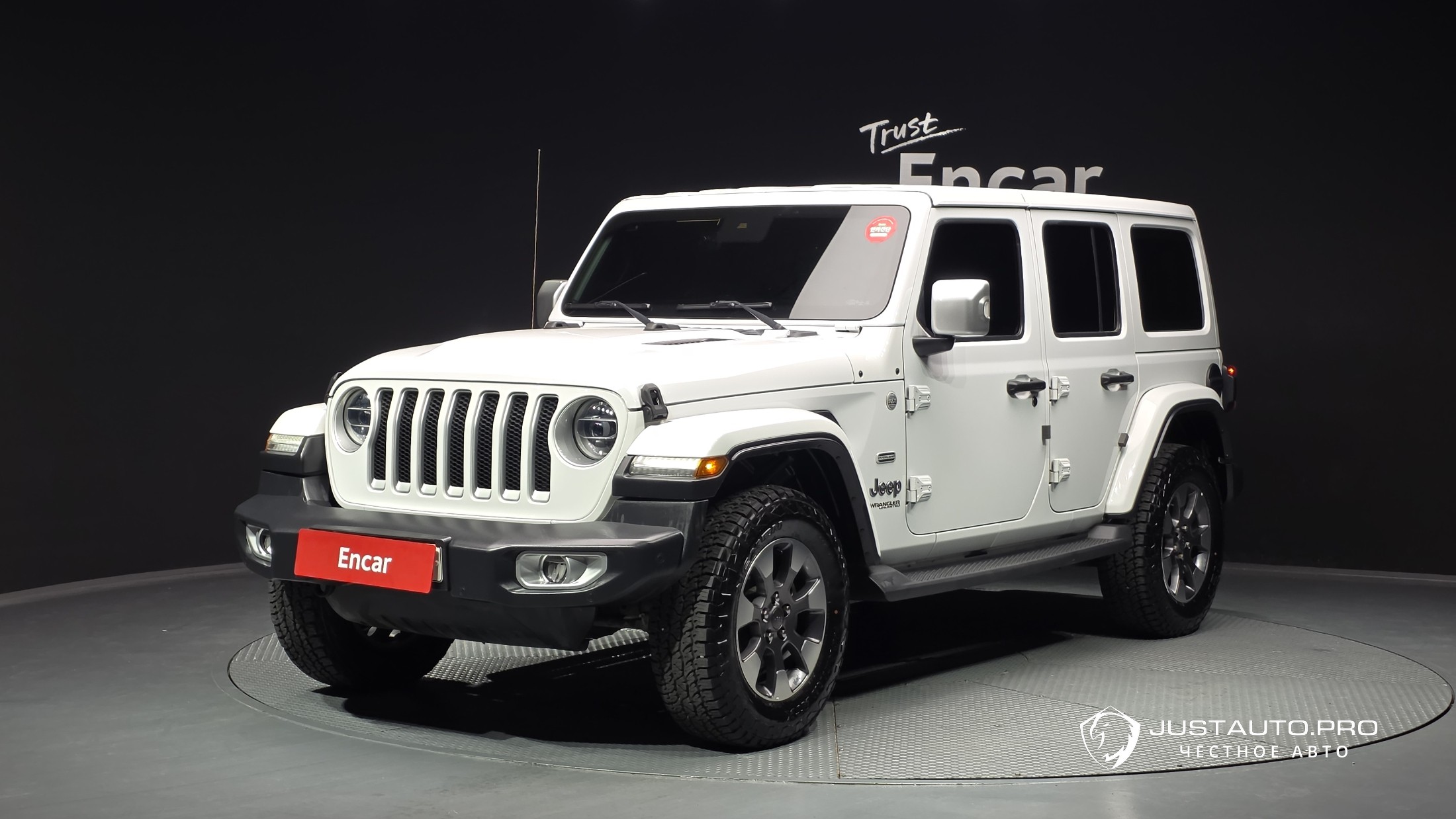 Автомобиль Jeep Wrangler