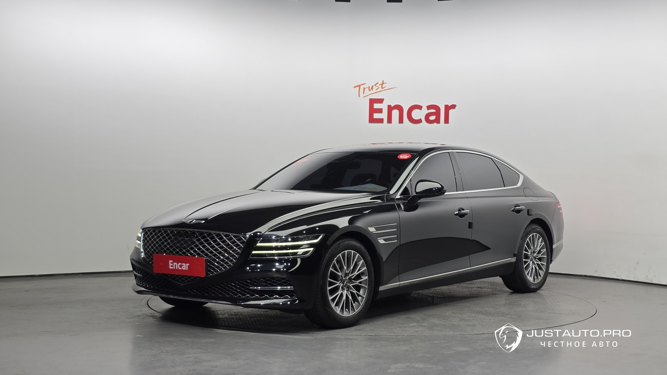 Автомобиль Genesis G80