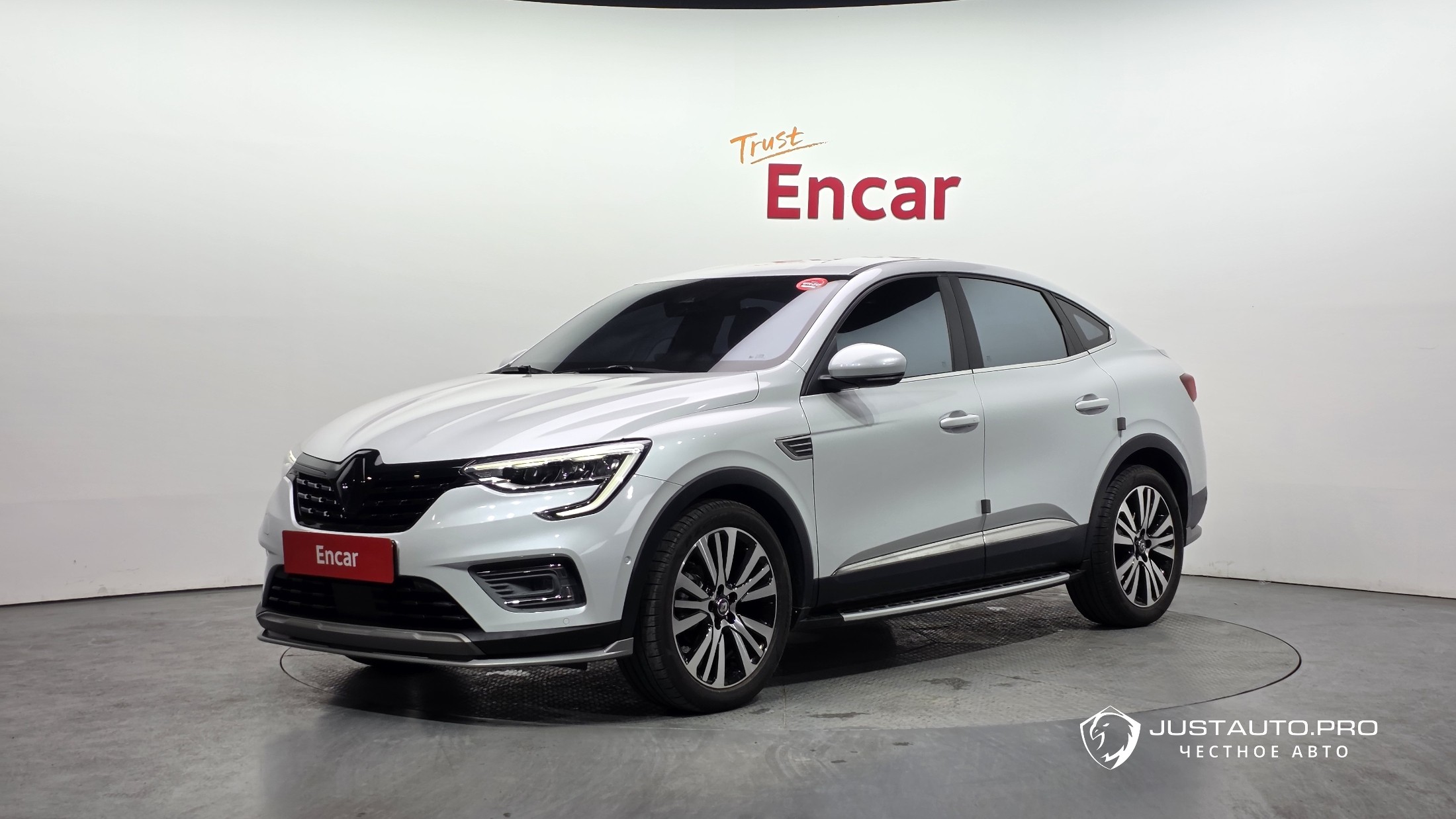 Автомобиль Renault-KoreaSamsung XM3