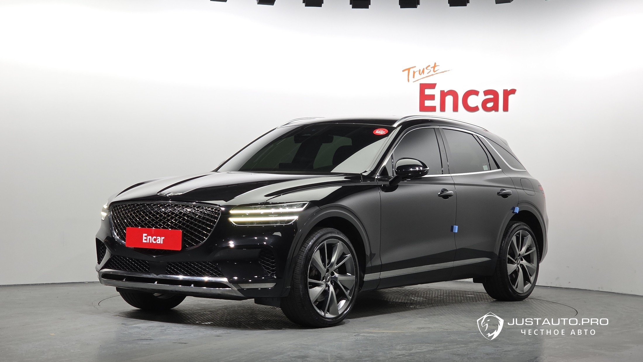 Автомобиль Genesis GV70