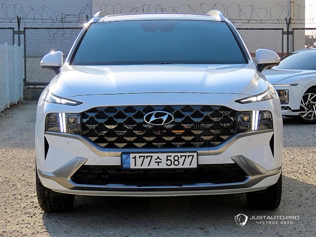 Автомобиль Hyundai Santafe