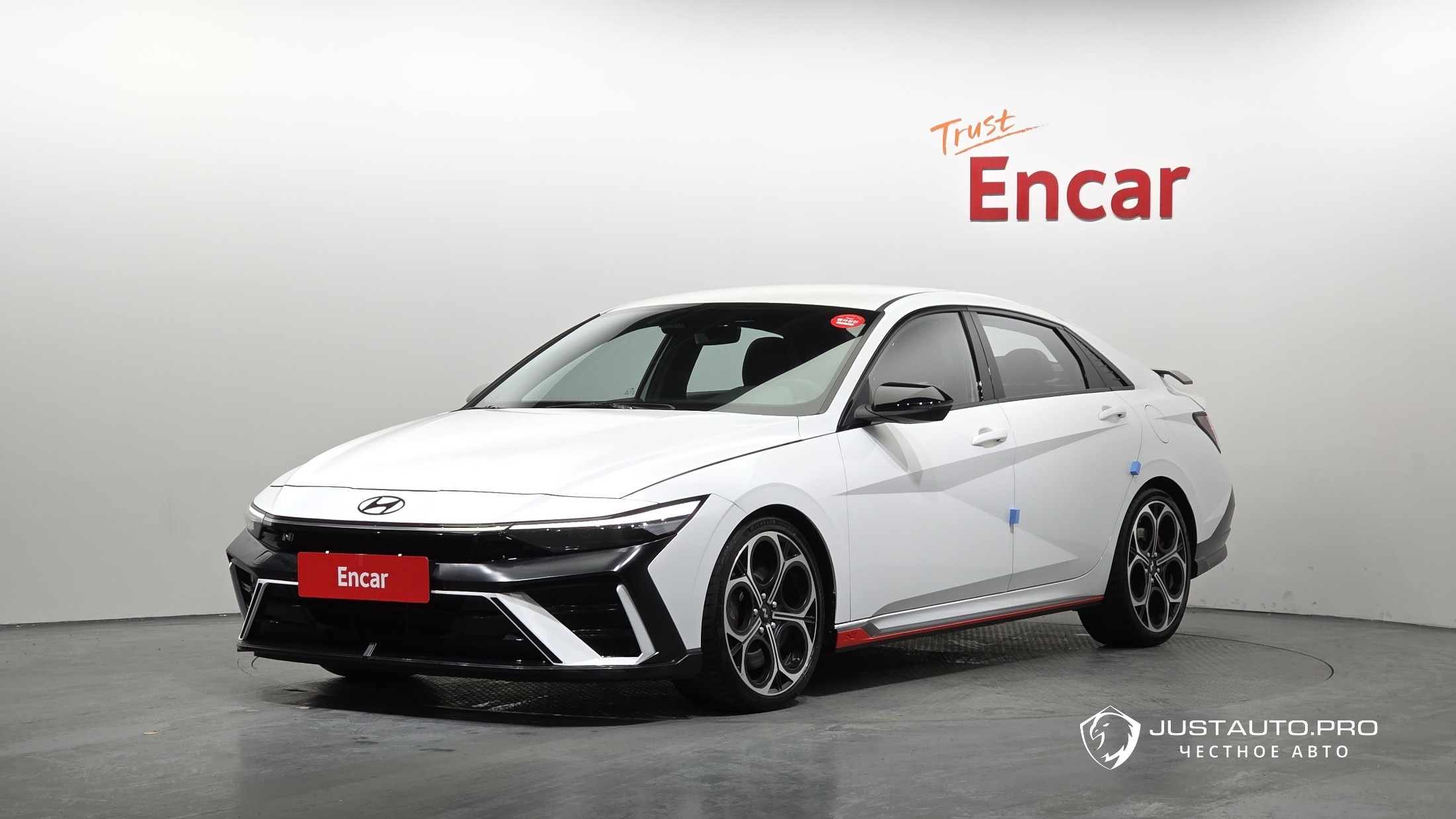 Автомобиль Hyundai AVANTE