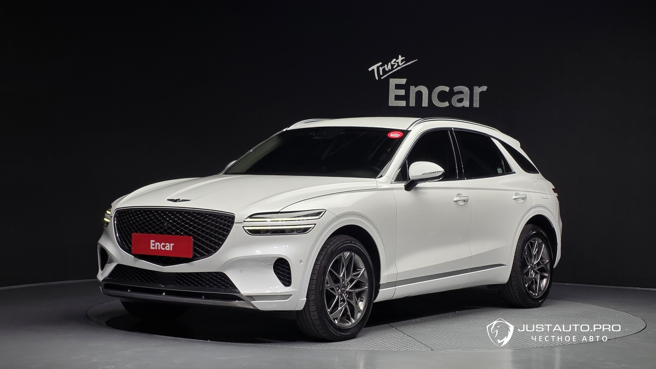 Автомобиль Genesis GV70