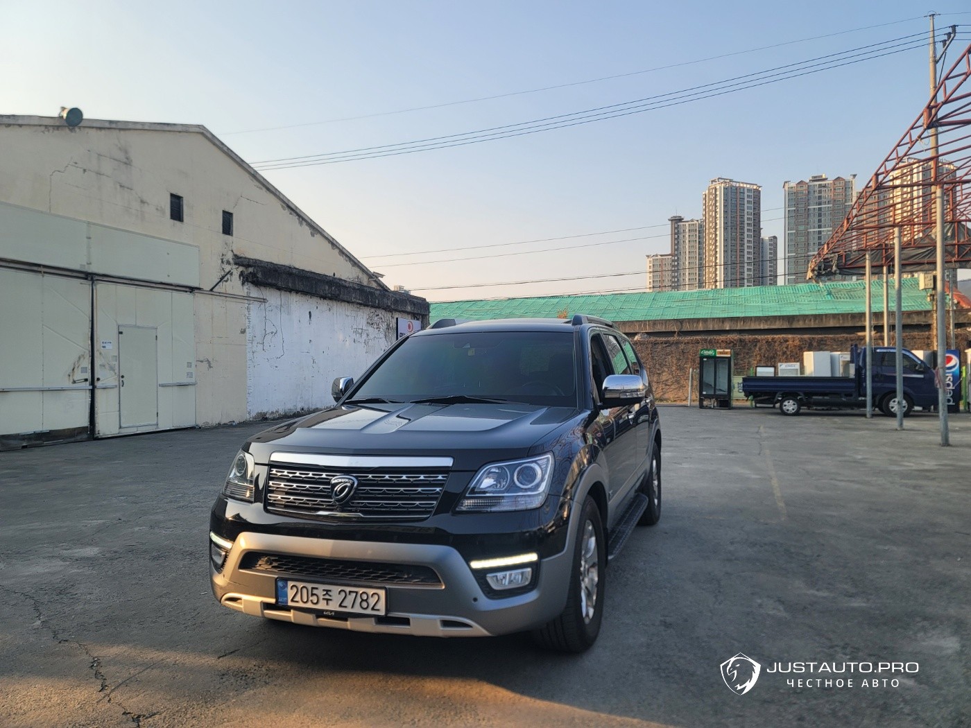 Автомобиль Kia Mohave