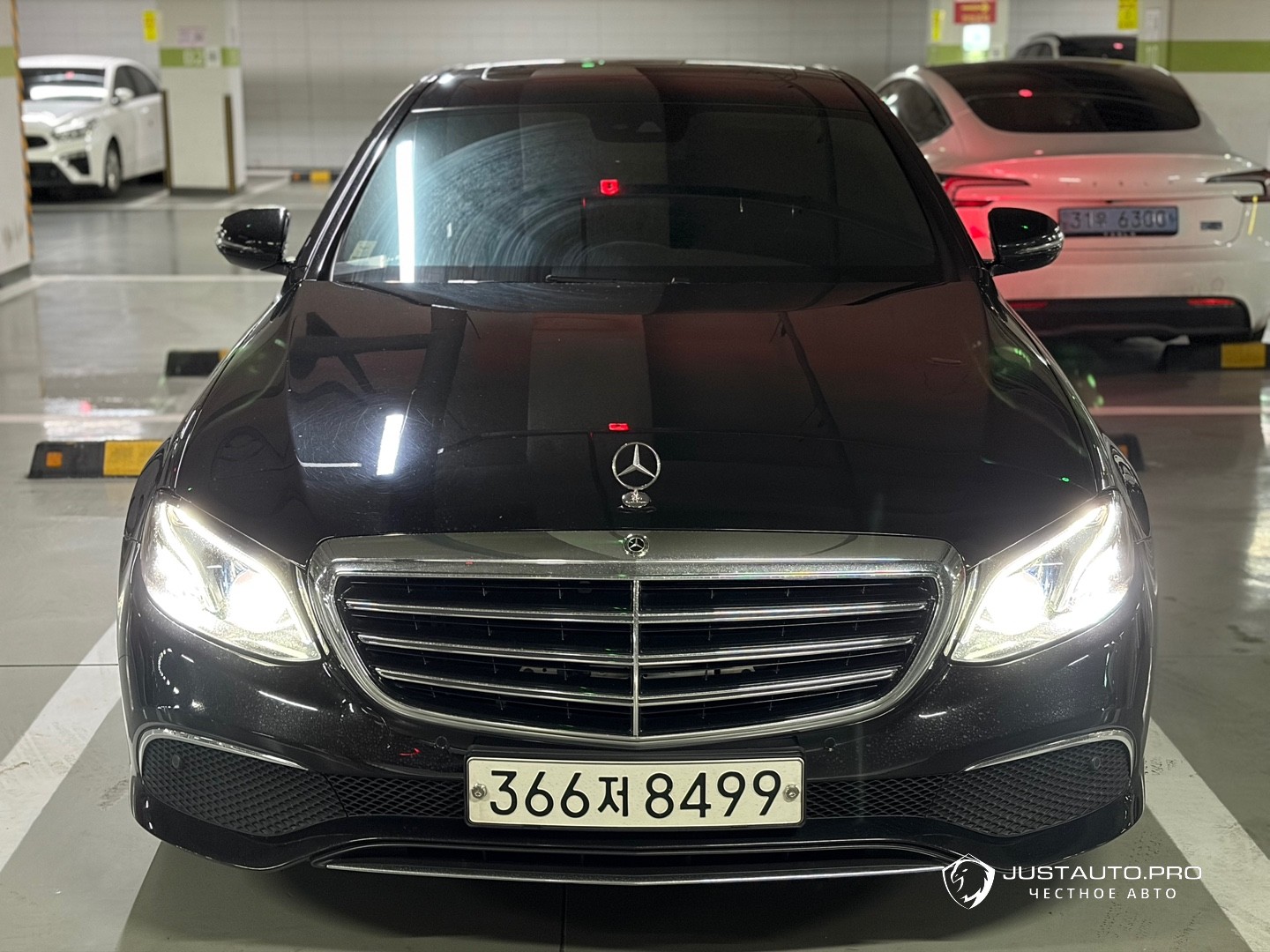 Автомобиль Mercedes-Benz E-Class