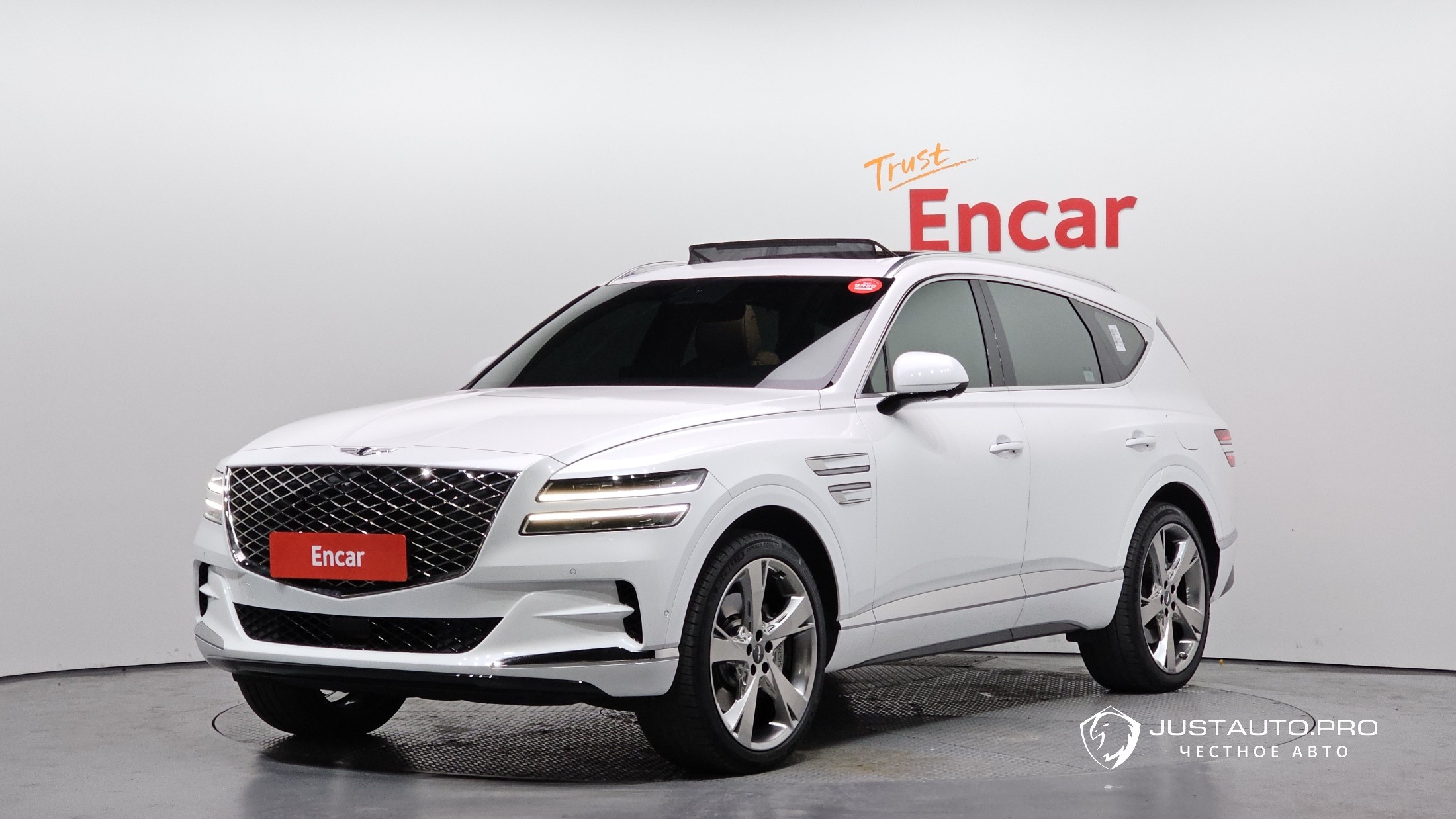 Автомобиль Genesis GV80