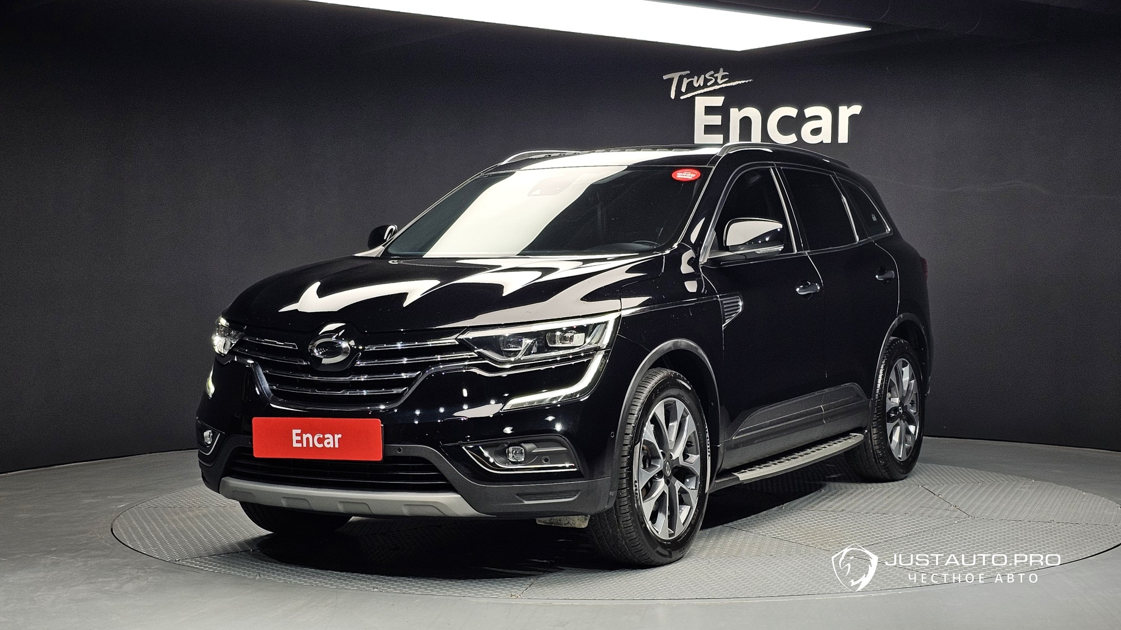 Автомобиль Renault-KoreaSamsung QM6