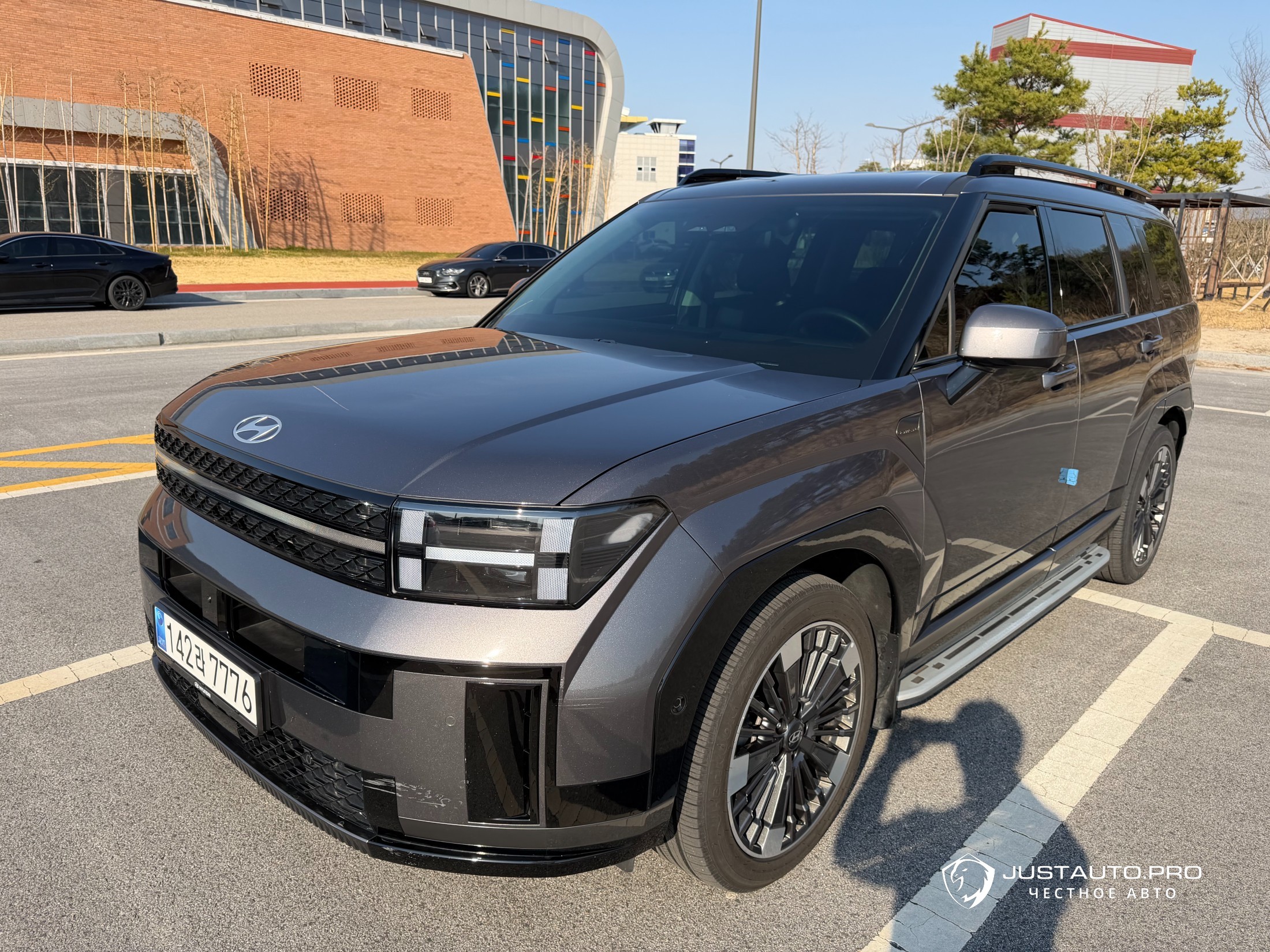 Автомобиль Hyundai Santafe