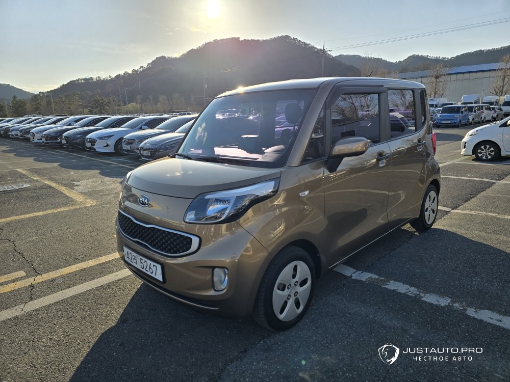 Автомобиль Kia RAY