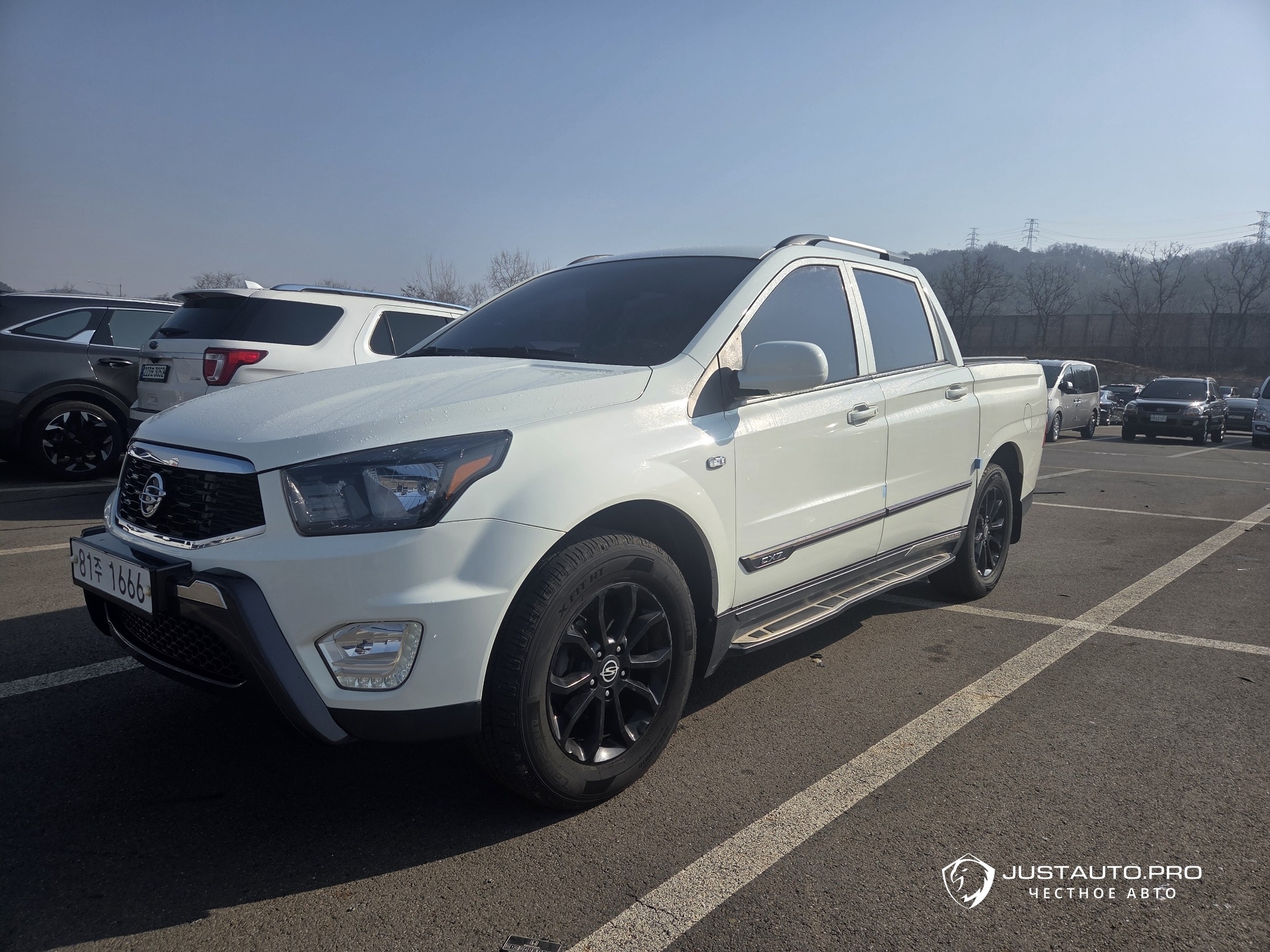 Автомобиль KG_Mobility_Ssangyong KORANDO