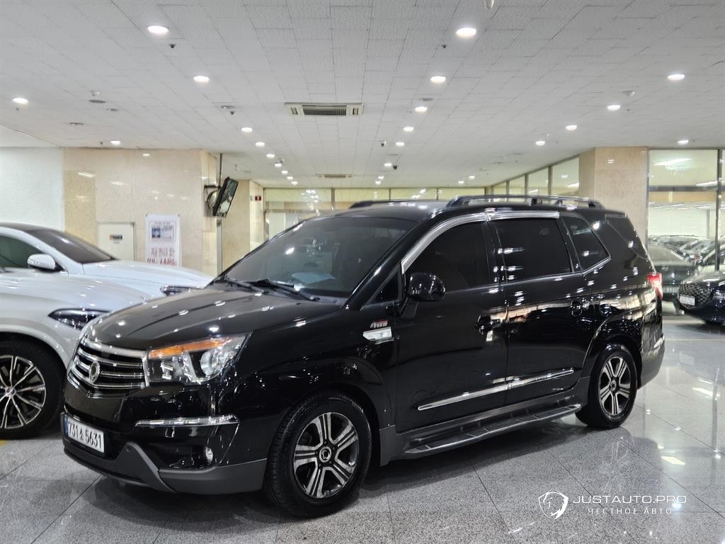 Автомобиль KG_Mobility_Ssangyong KORANDO
