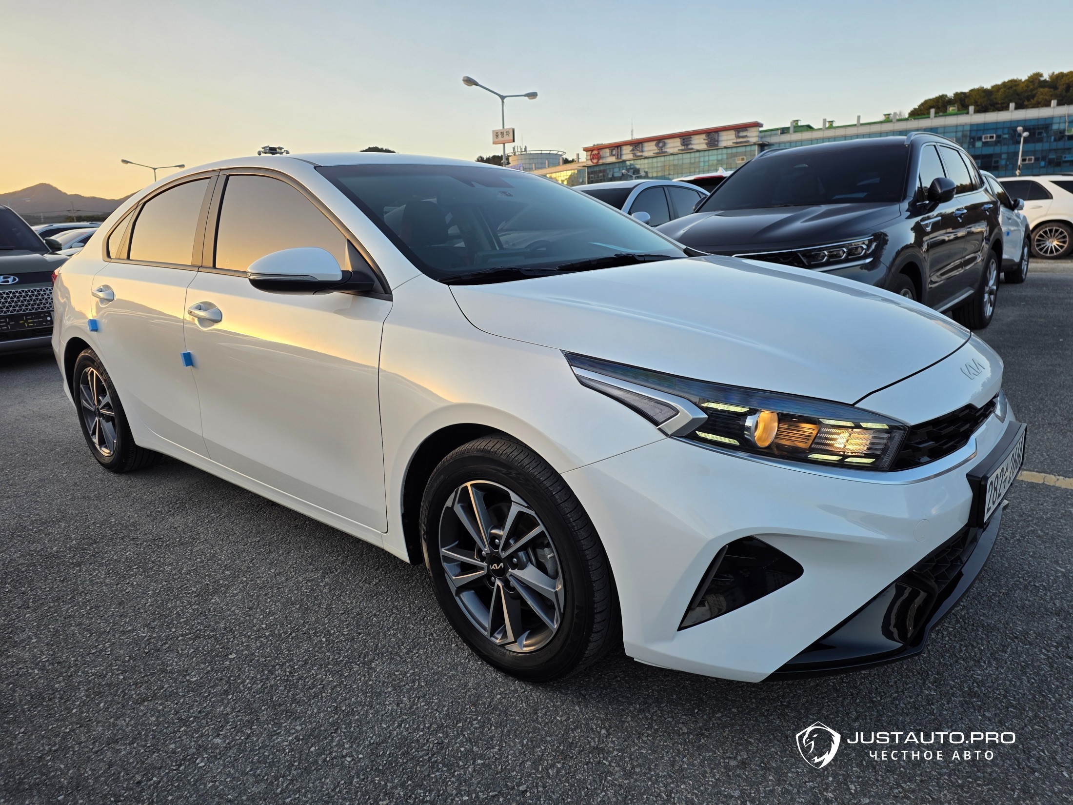 Автомобиль Kia K3