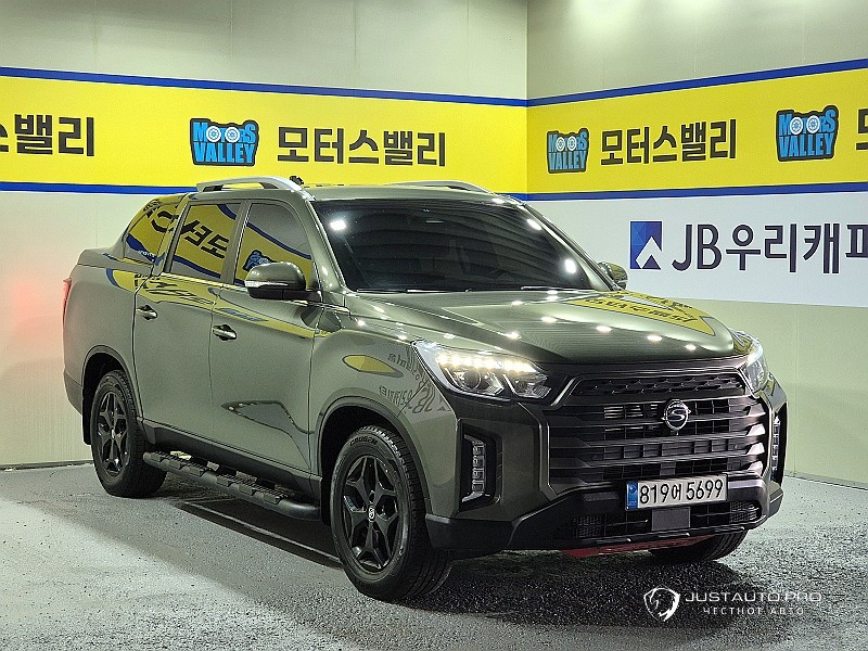 Автомобиль KG_Mobility_Ssangyong Rexton