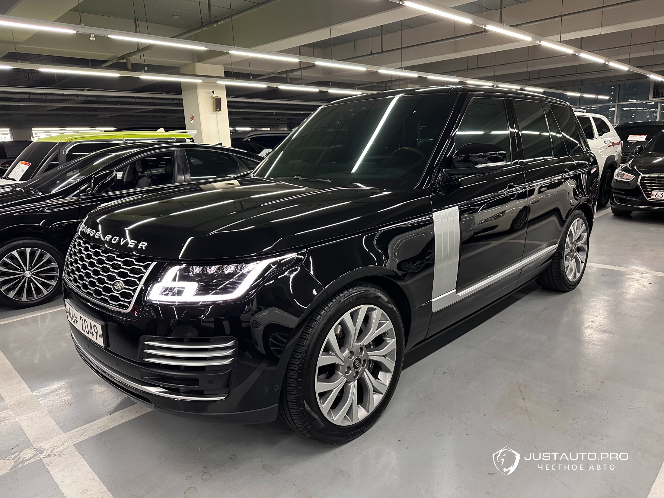 Автомобиль Land Rover Range Rover