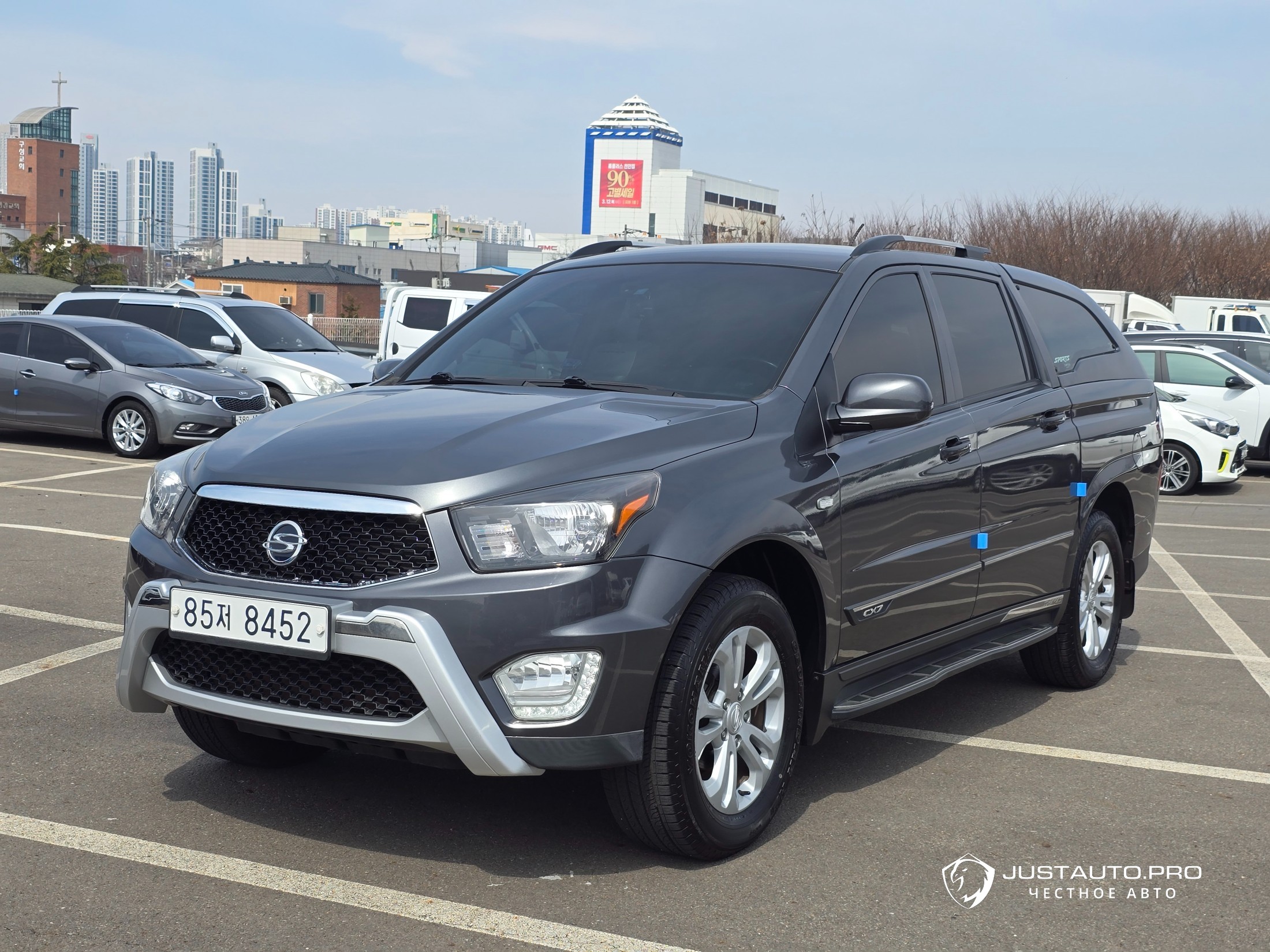Автомобиль KG_Mobility_Ssangyong KORANDO