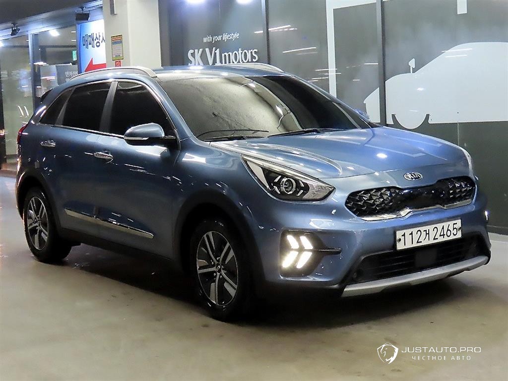 Автомобиль Kia Niro