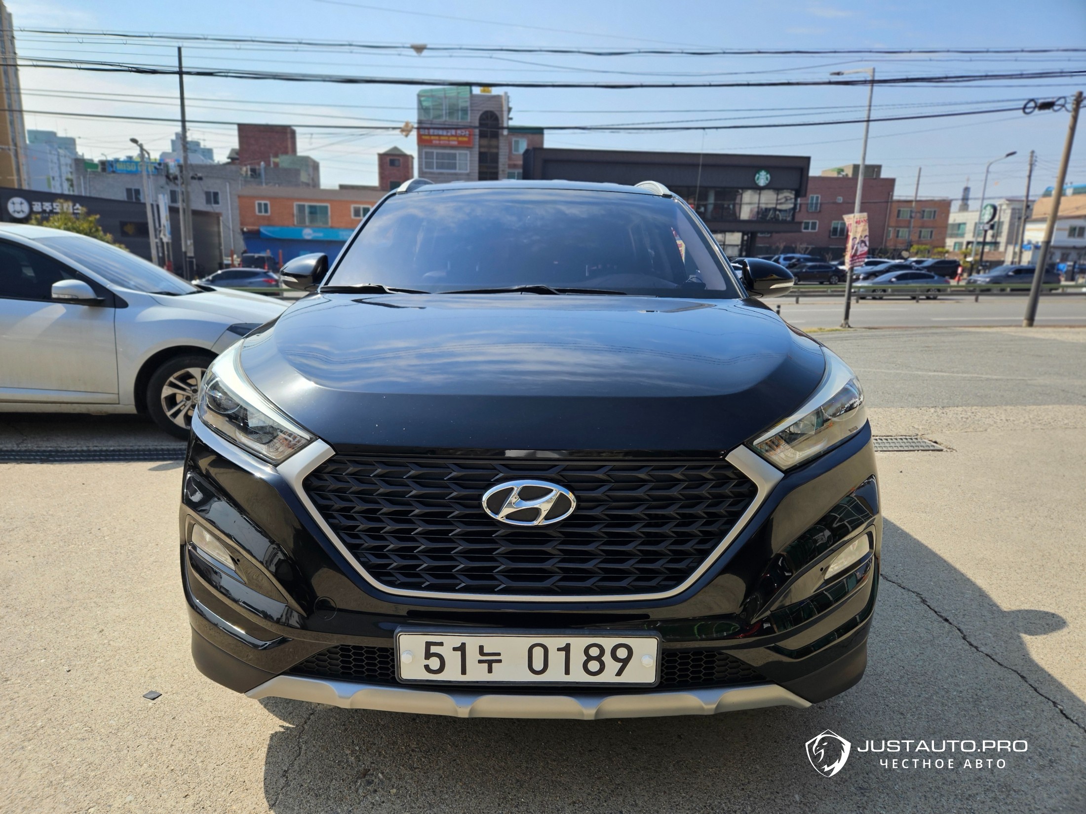 Автомобиль Hyundai Tucson
