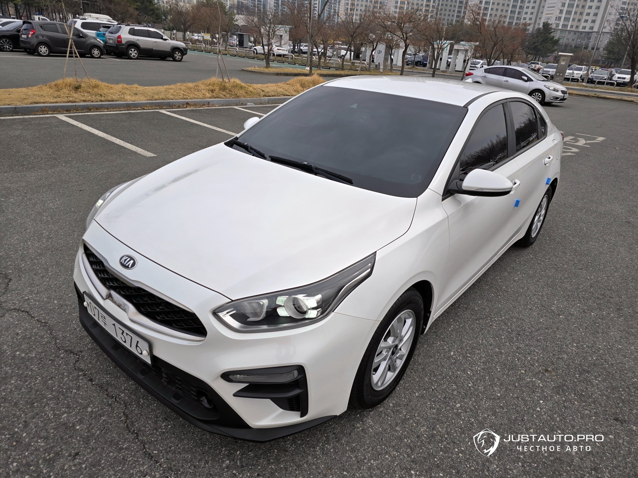 Автомобиль Kia K3