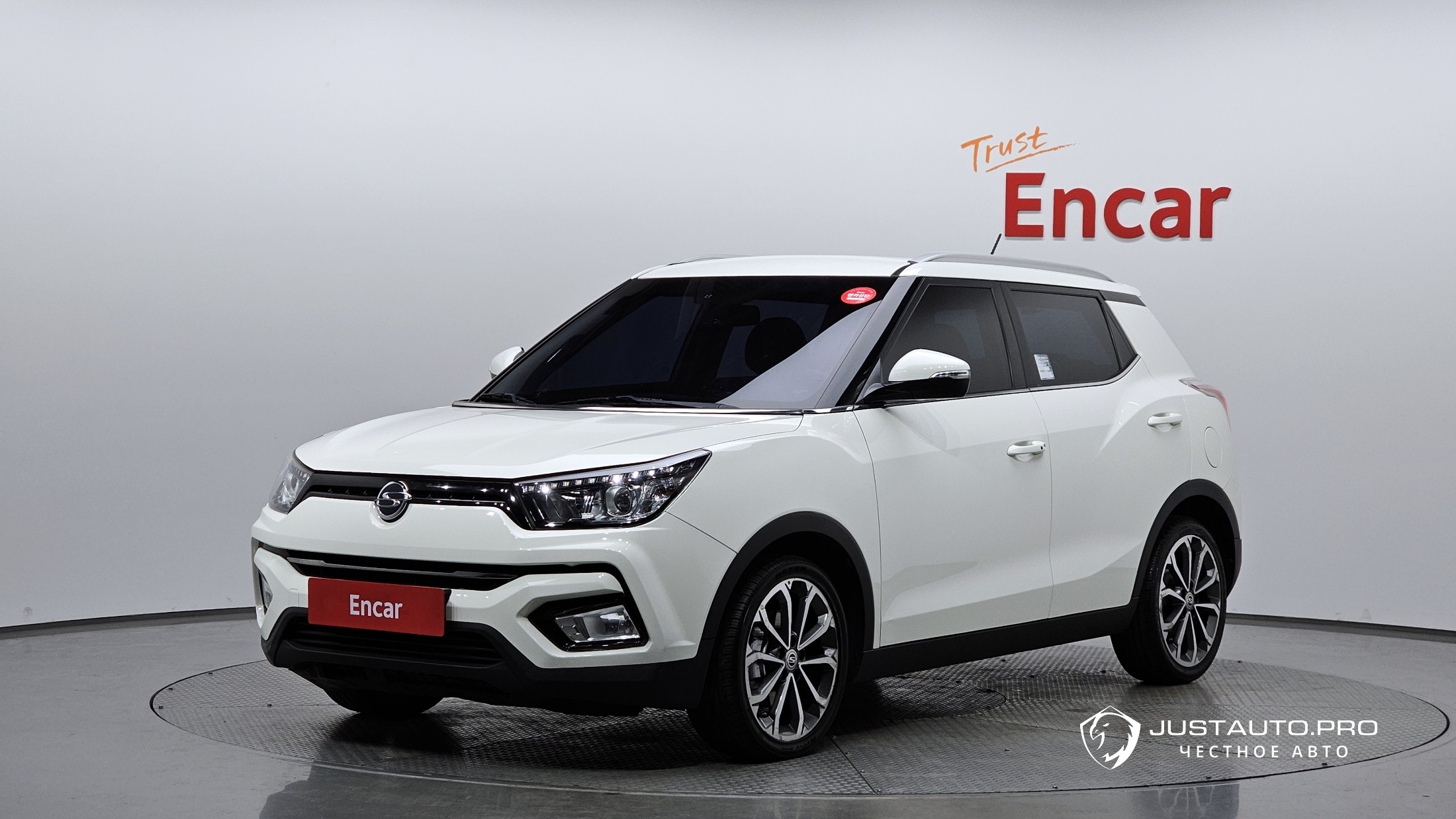 Автомобиль KG_Mobility_Ssangyong TIBOLI