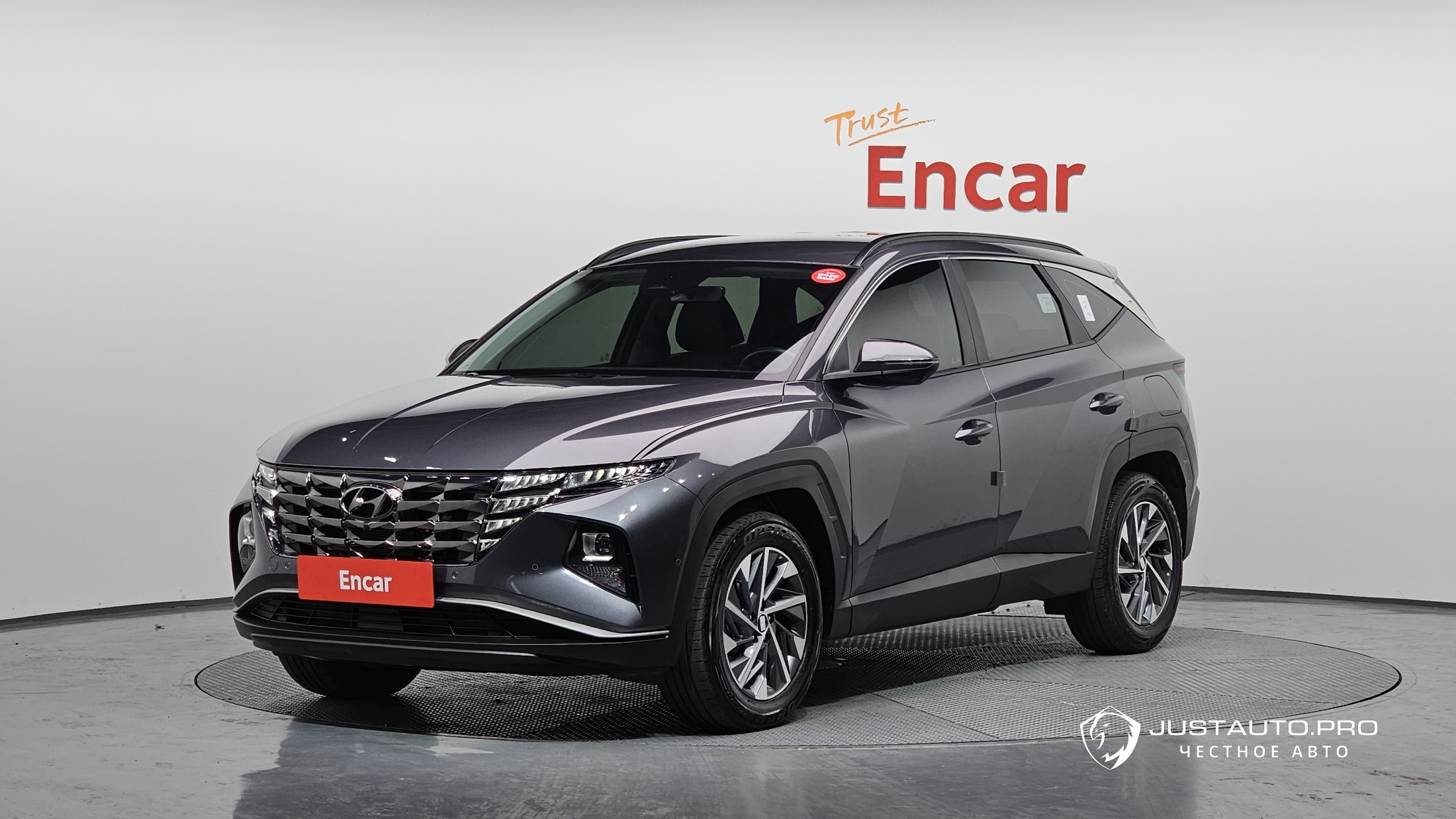 Автомобиль Hyundai Tucson