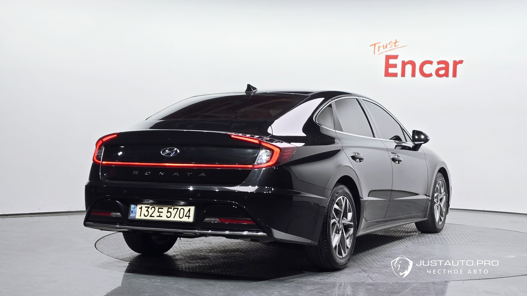 Автомобиль Hyundai Sonata