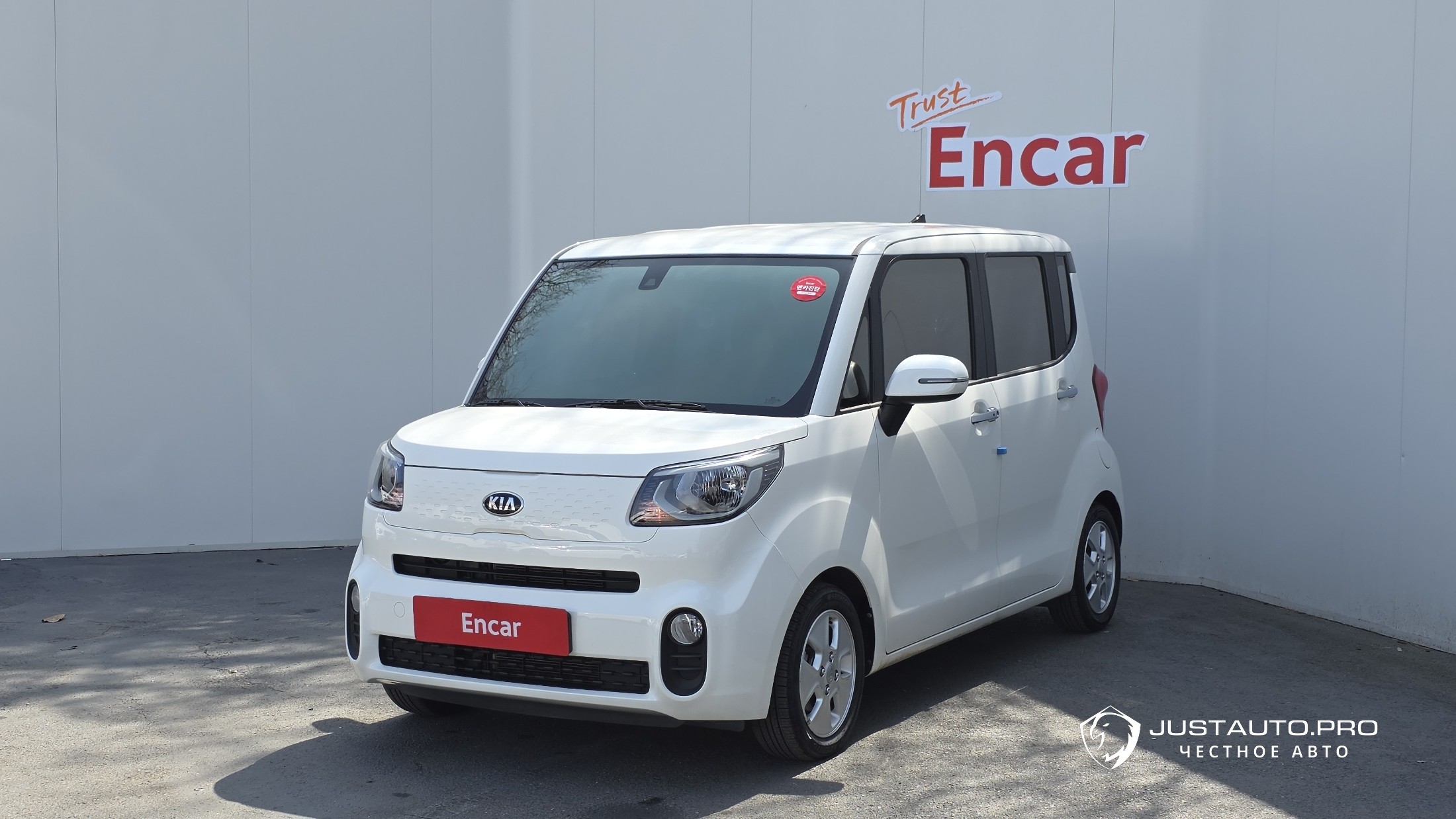 Автомобиль Kia RAY