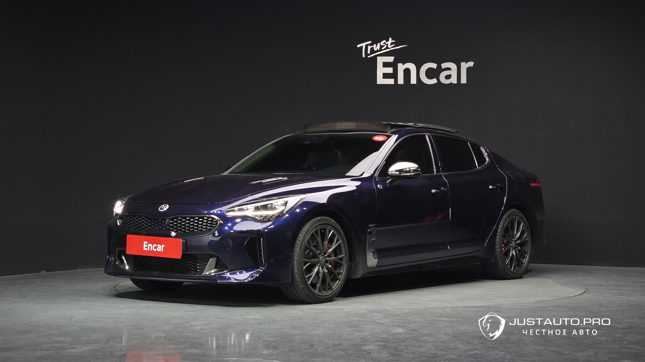 Автомобиль Kia Stinger