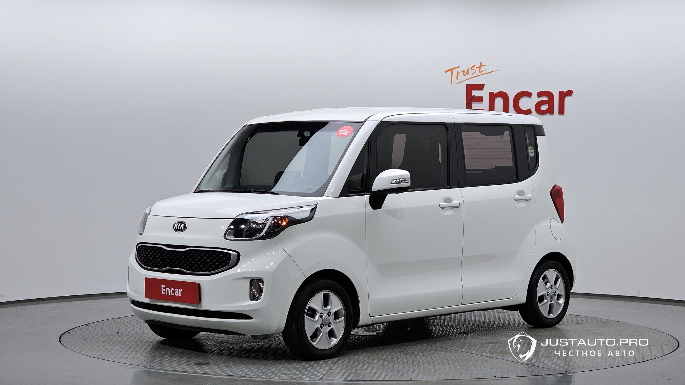Автомобиль Kia RAY