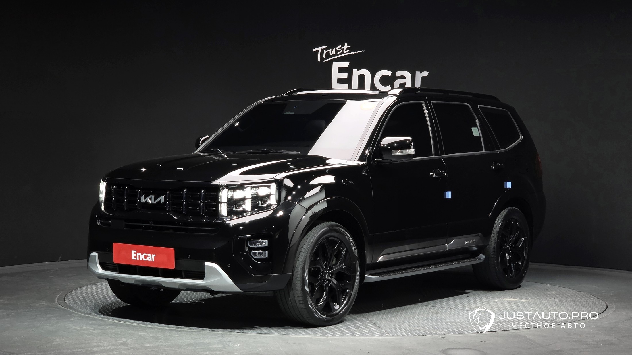 Автомобиль Kia Mohave