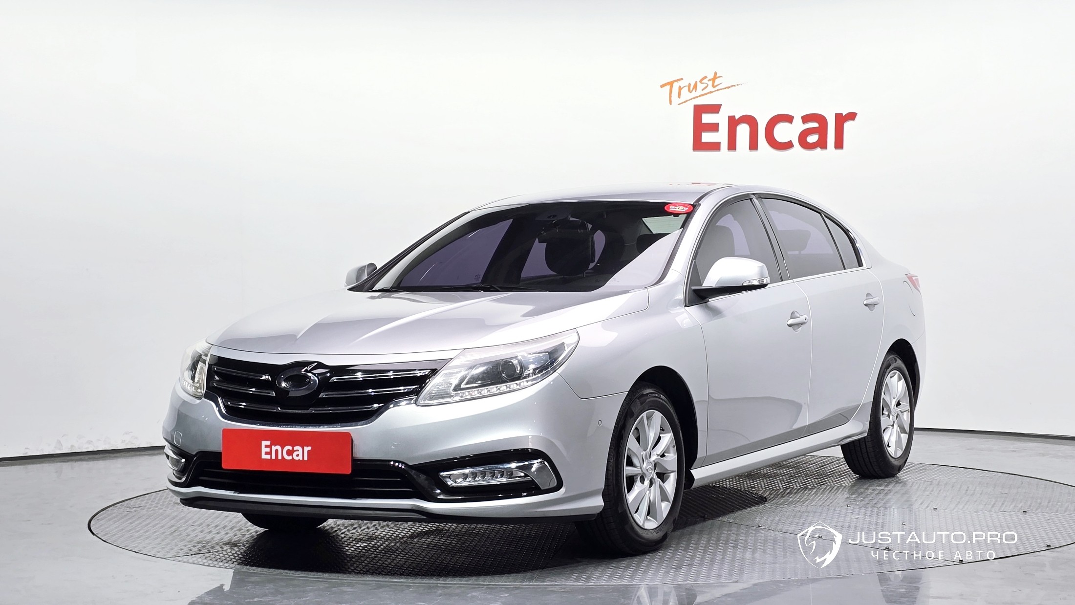 Автомобиль Renault-KoreaSamsung SM5 